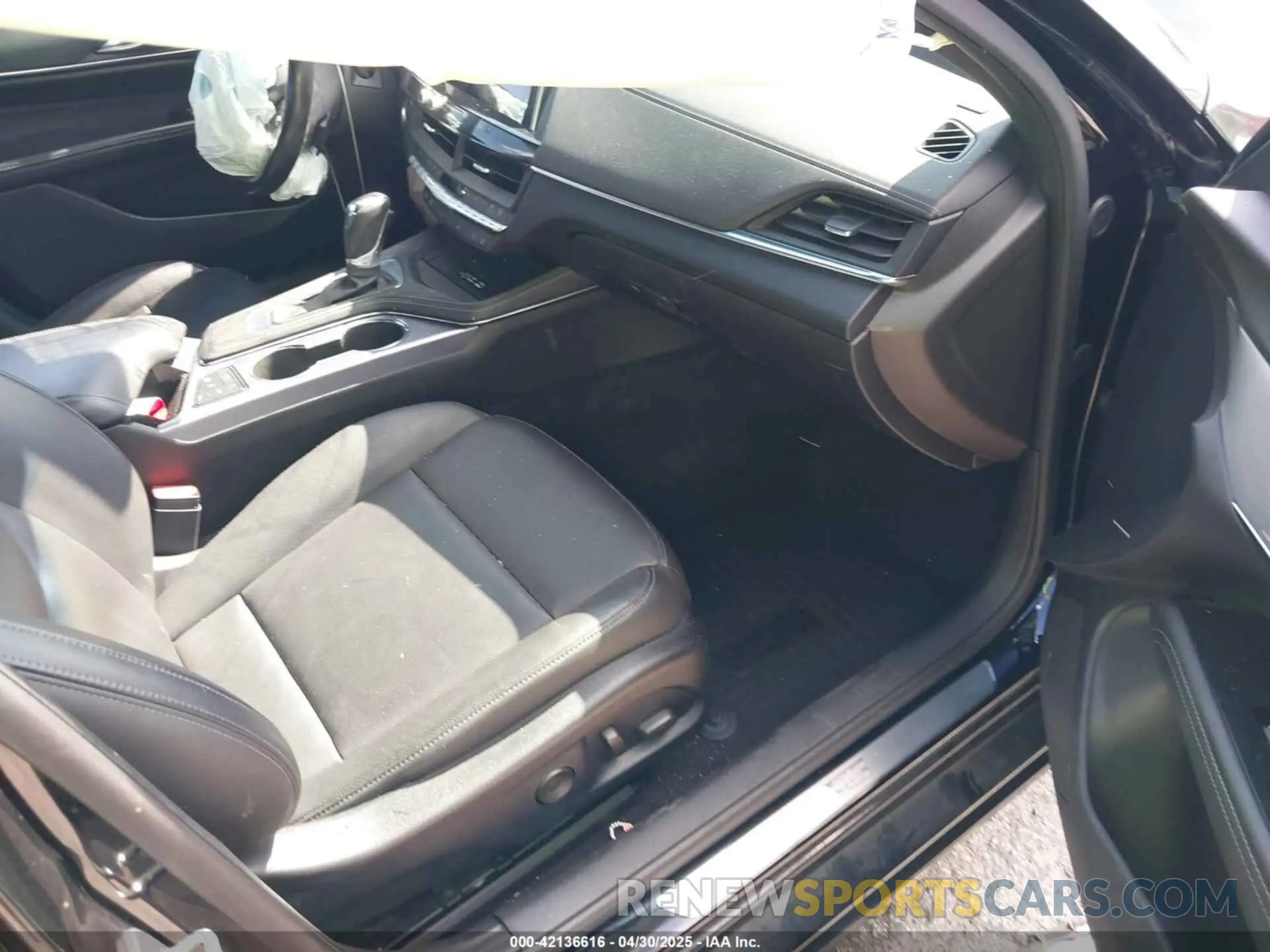5 Фотография поврежденного автомобиля 1G6DB5RK1L0153166 CADILLAC CT4 2020