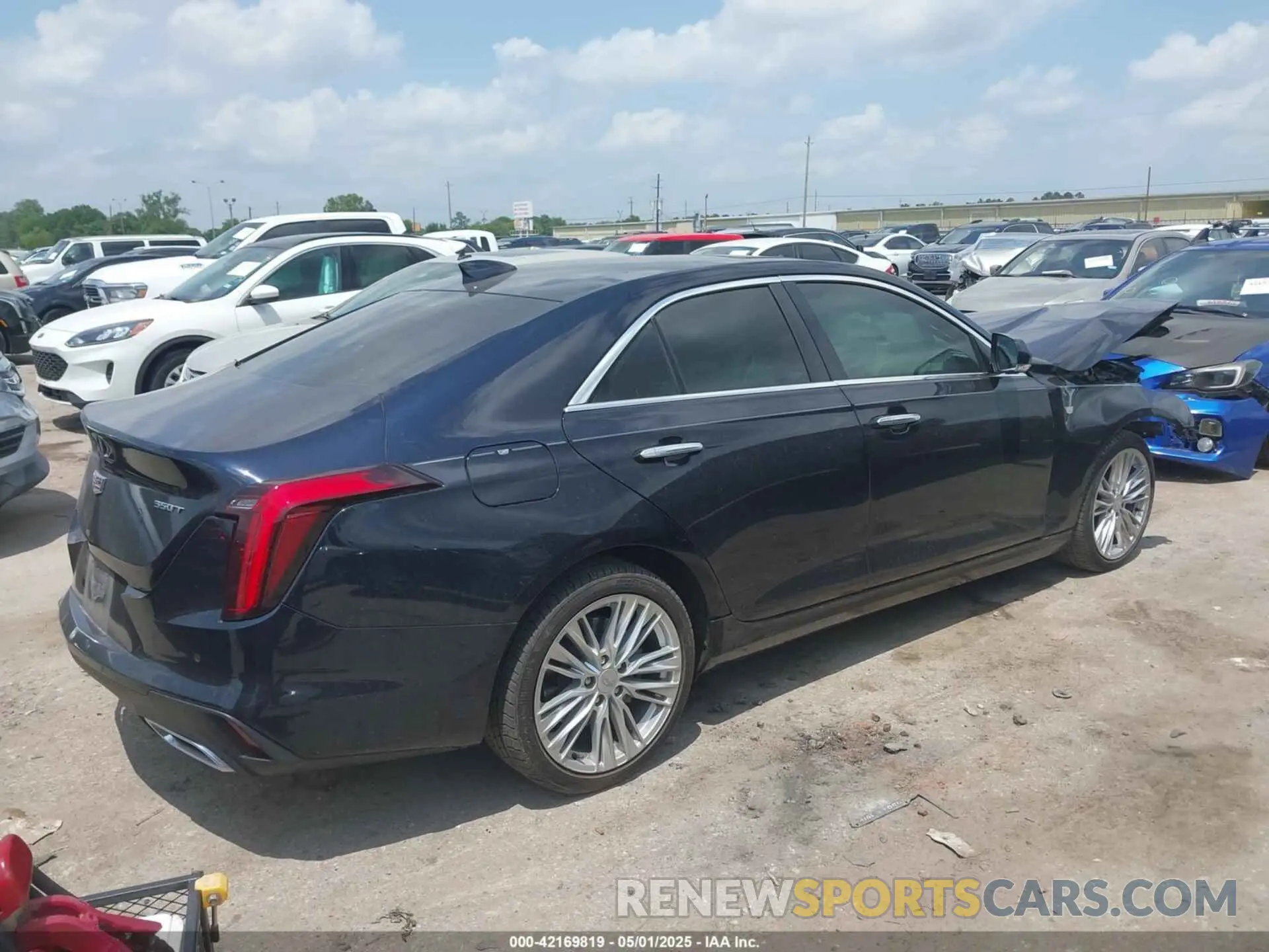 4 Фотография поврежденного автомобиля 1G6DB5RKXL0137466 CADILLAC CT4 2020