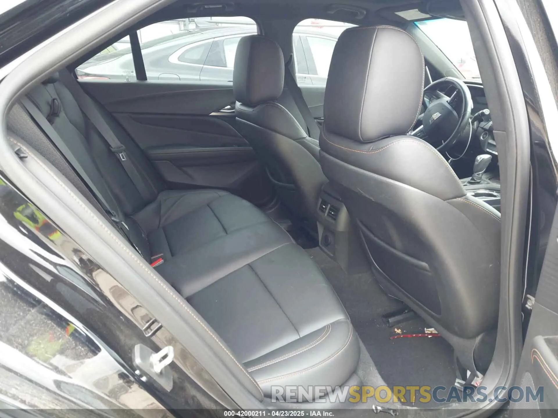 8 Фотография поврежденного автомобиля 1G6DC5RK5M0134988 CADILLAC CT4 2021