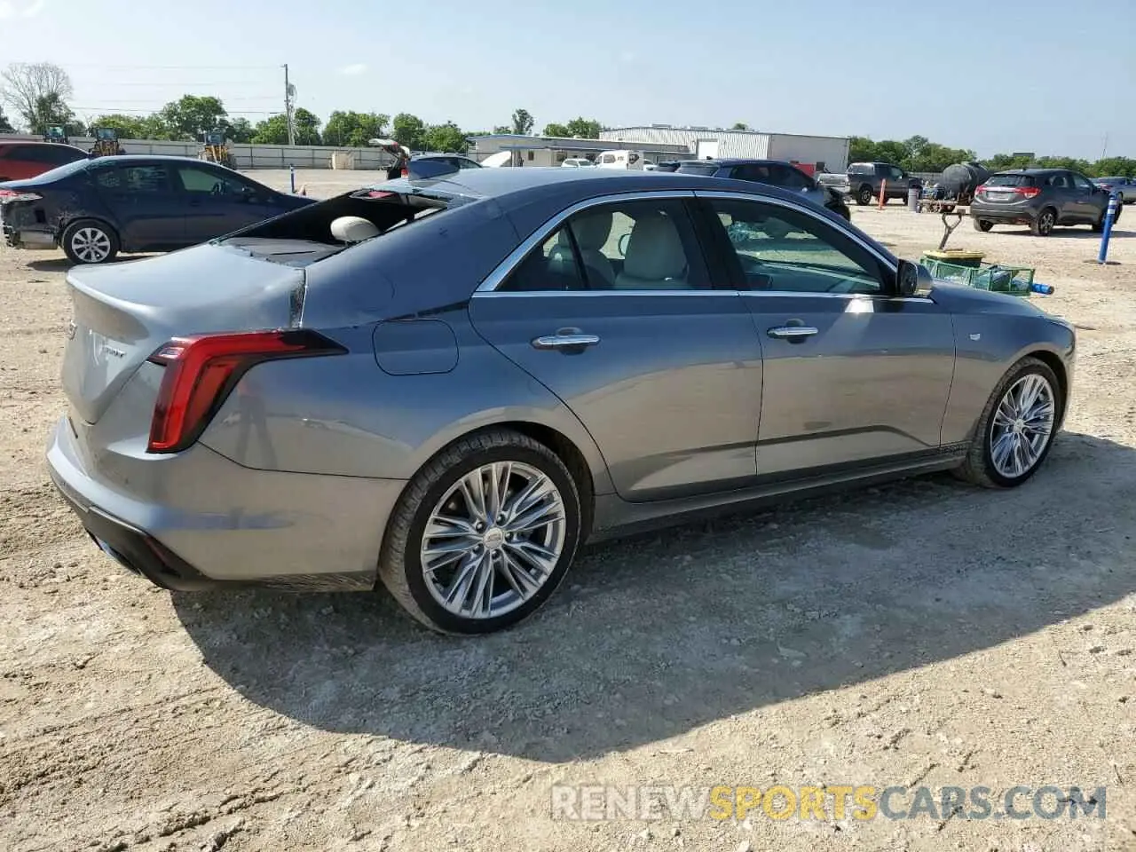 3 Фотография поврежденного автомобиля 1G6DB5RK0N0116144 CADILLAC CT4 2022