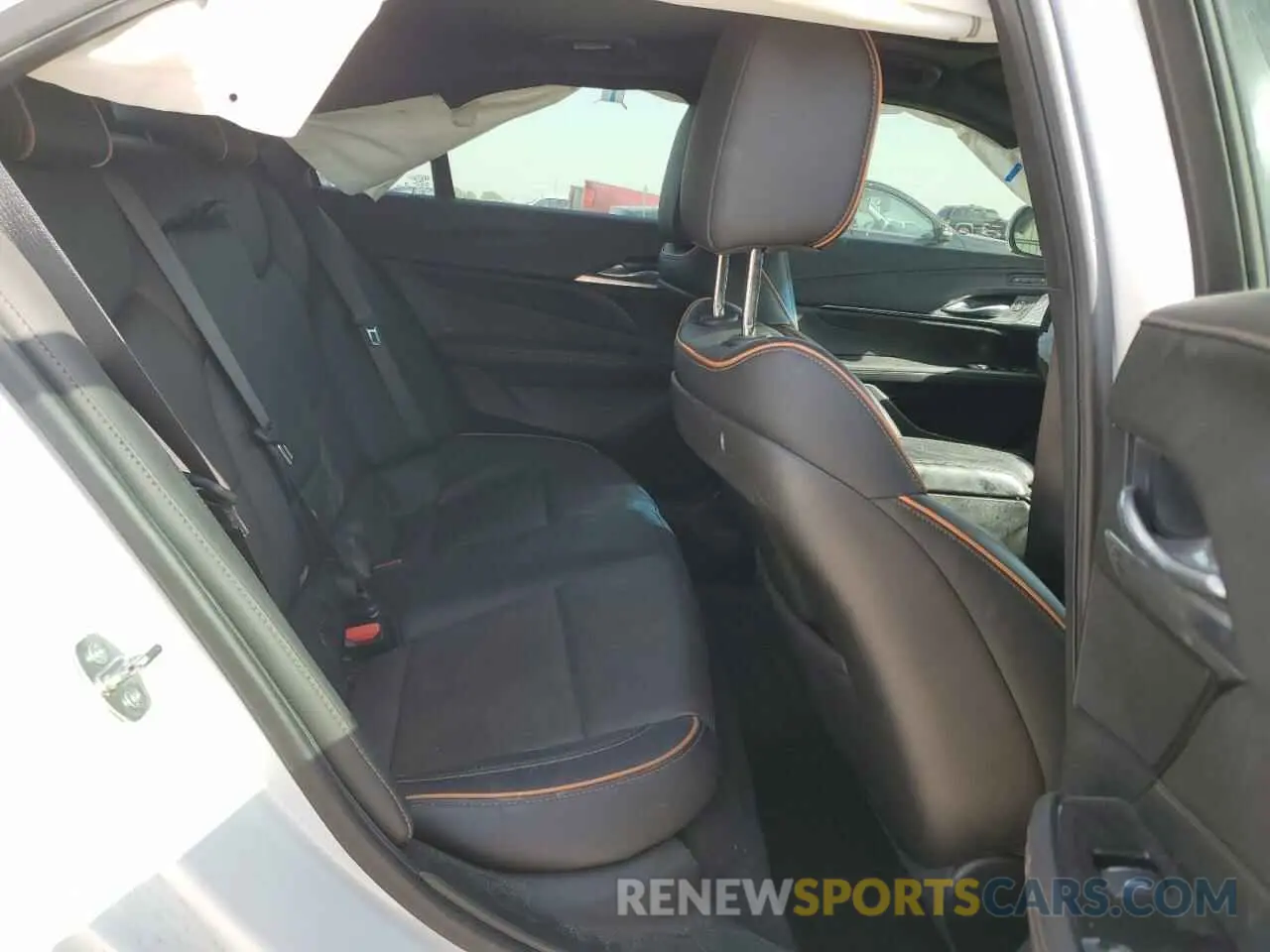 10 Фотография поврежденного автомобиля 1G6DC5RKXN0118660 CADILLAC CT4 2022