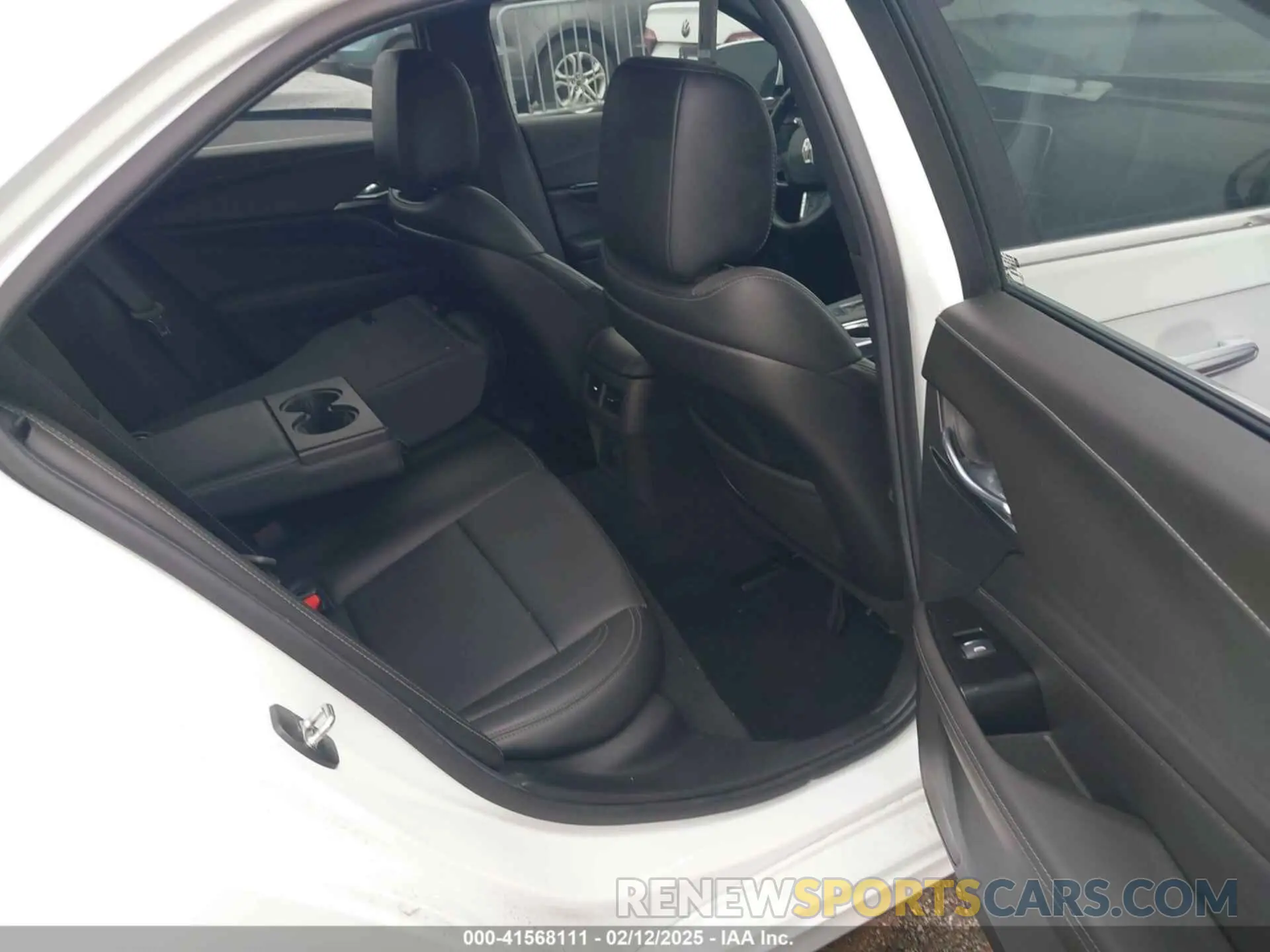 8 Фотография поврежденного автомобиля 1G6DB5RK1P0129620 CADILLAC CT4 2023