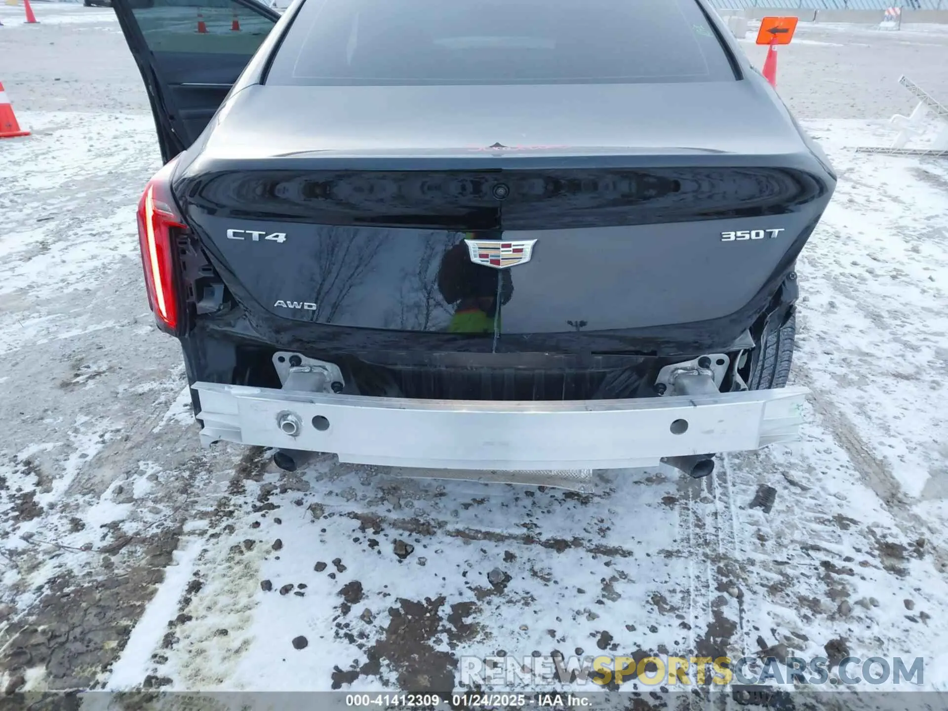 17 Photograph of a damaged car 1G6DF5RK1P0108920 CADILLAC CT4 2023