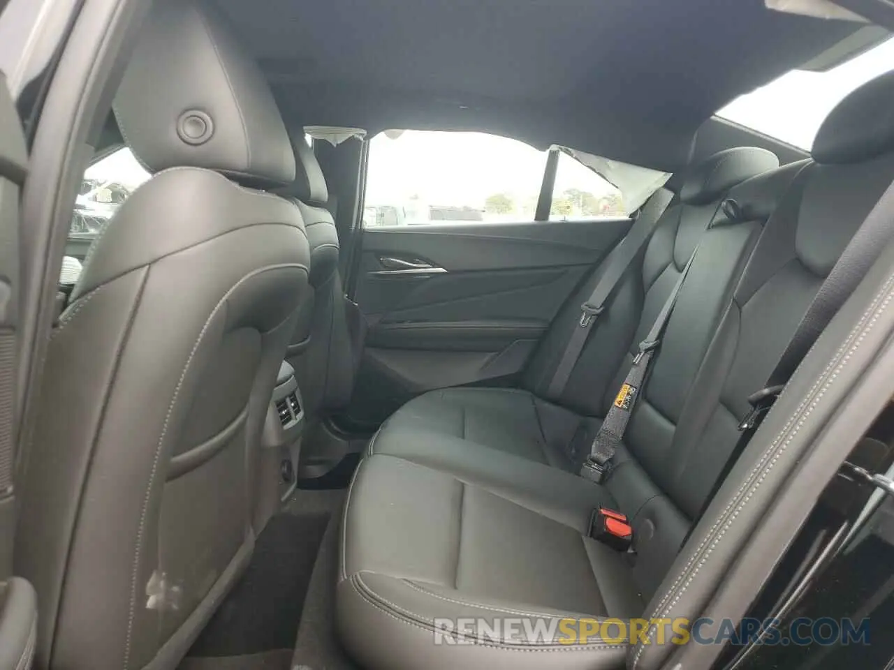 10 Фотография поврежденного автомобиля 1G6DJ5RK9R0128852 CADILLAC CT4 2024