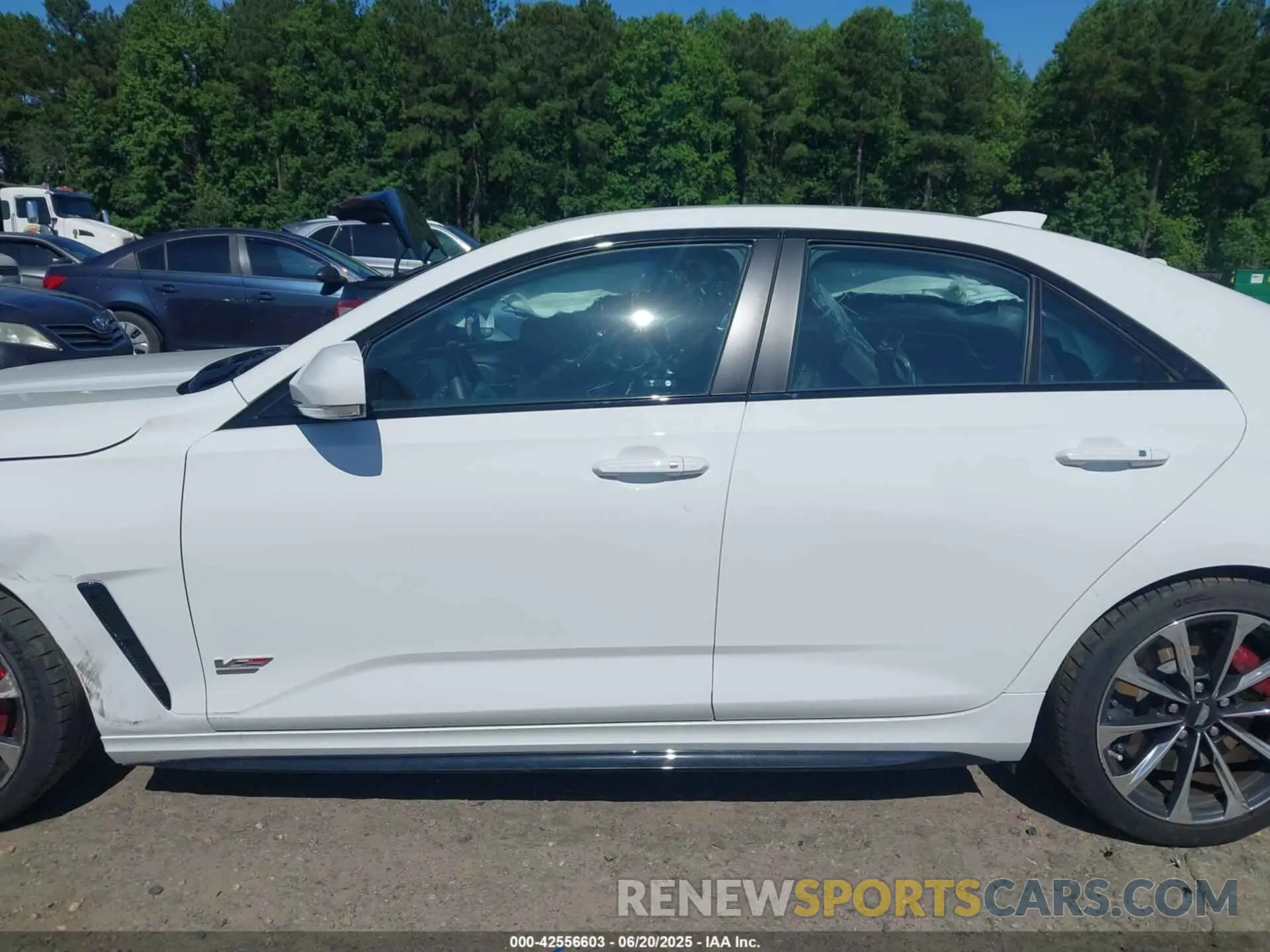 15 Photograph of a damaged car 1G6D75RP9R0410192 CADILLAC CT4-V 2024