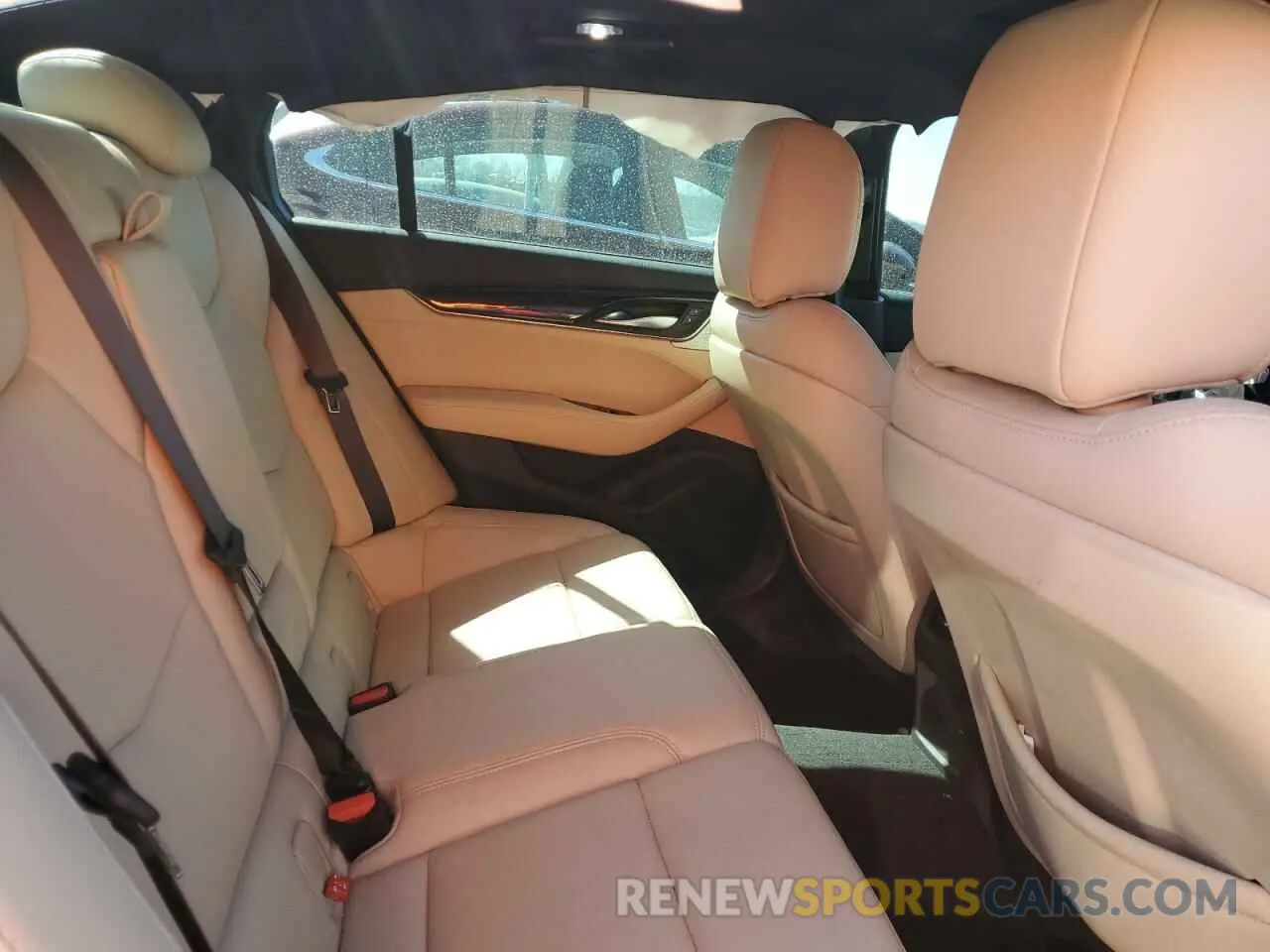 10 Фотография поврежденного автомобиля 1G6DN5RK6L0152182 CADILLAC CT5 2020