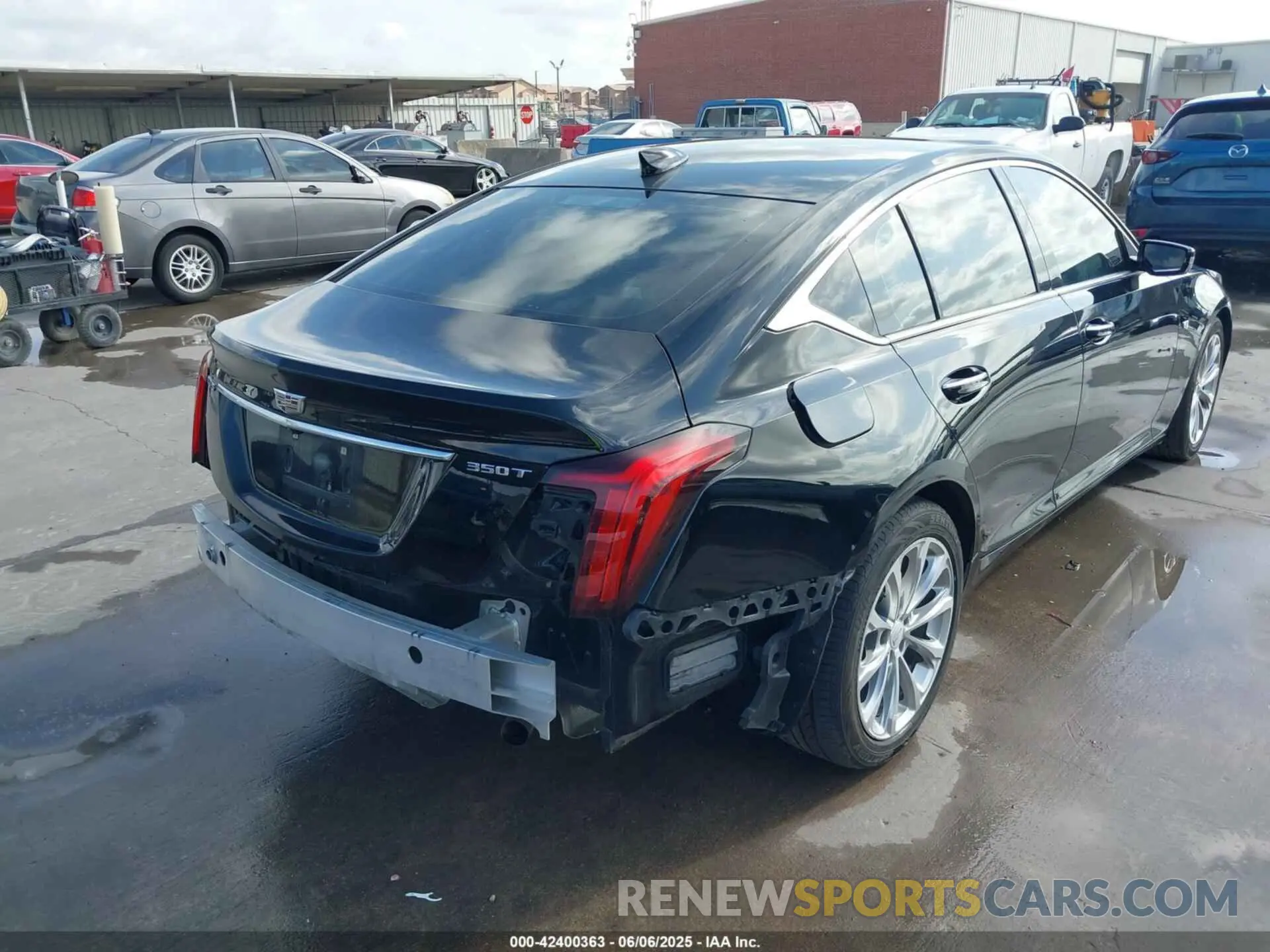 4 Photograph of a damaged car 1G6DN5RK7L0131194 CADILLAC CT5 2020
