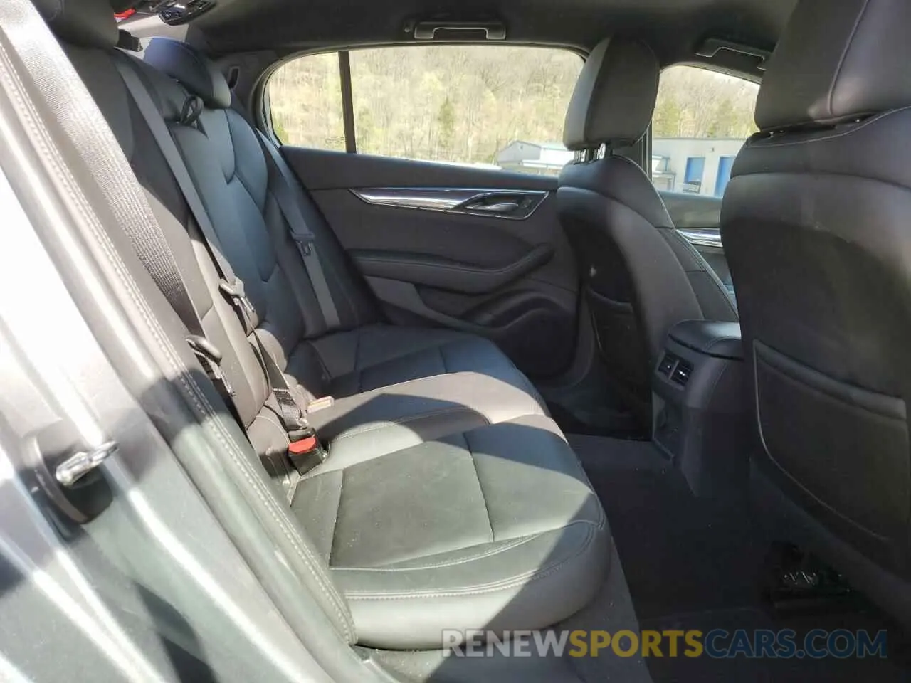 10 Photograph of a damaged car 1G6DS5RK2L0145013 CADILLAC CT5 2020
