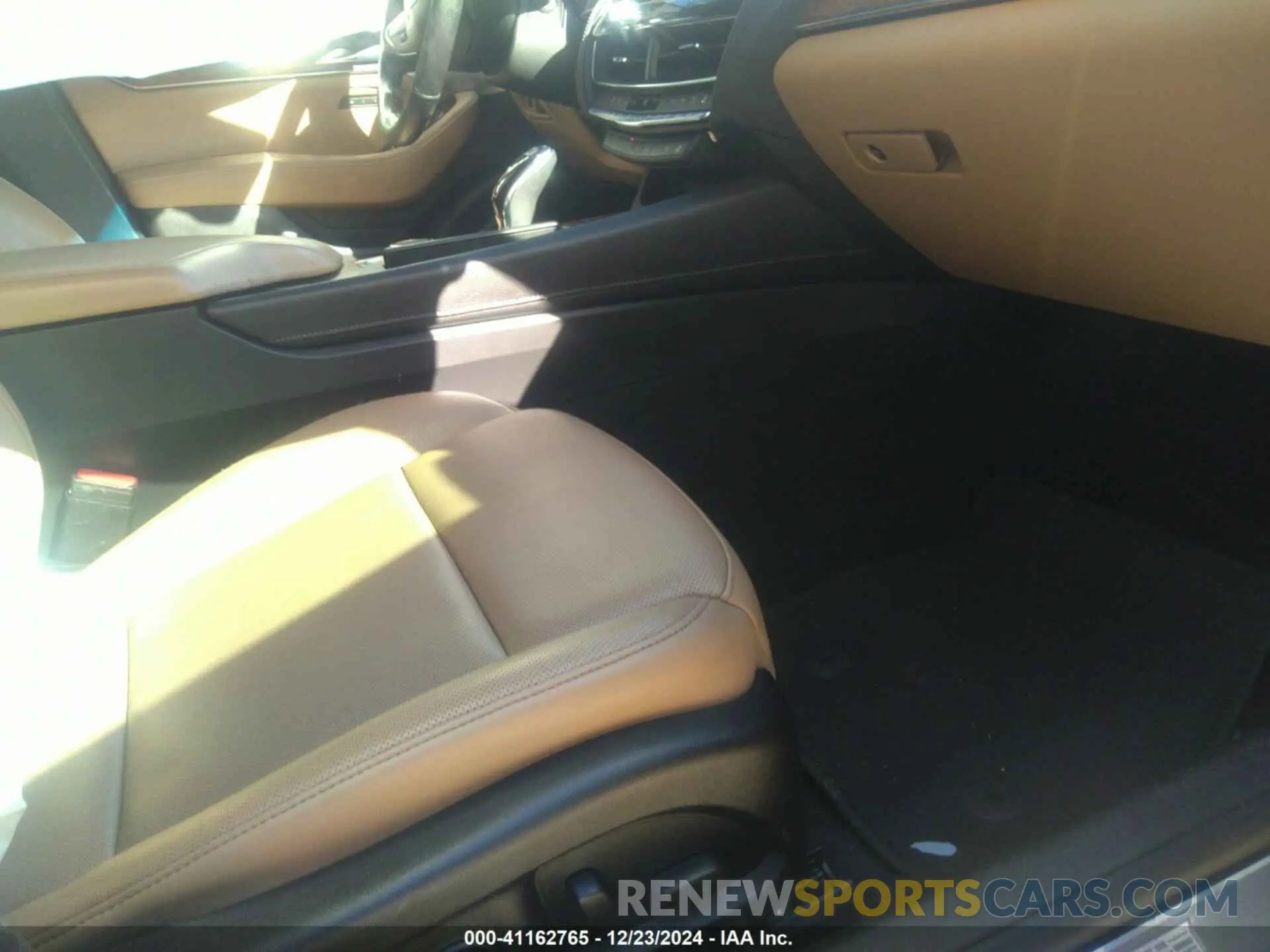 5 Photograph of a damaged car 1G6DT5RW4L0154909 CADILLAC CT5 2020
