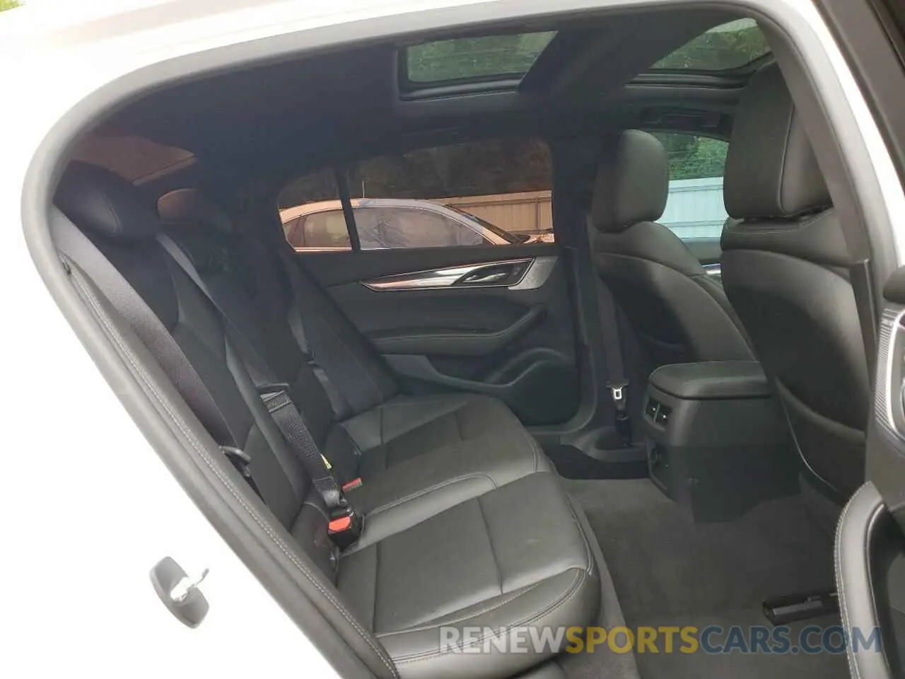 10 Photograph of a damaged car 1G6DW5RK7L0151829 CADILLAC CT5 2020