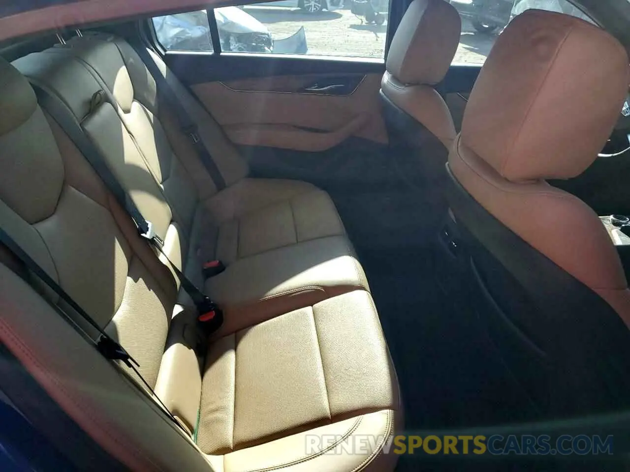 10 Photograph of a damaged car 1G6DT5RK8M0144298 CADILLAC CT5 2021