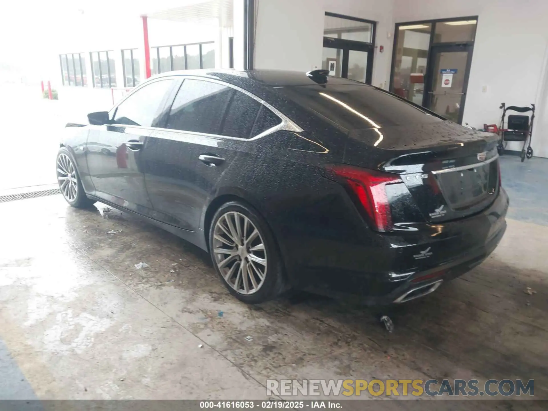 3 Фотография поврежденного автомобиля 1G6DN5RK4N0108040 CADILLAC CT5 2022