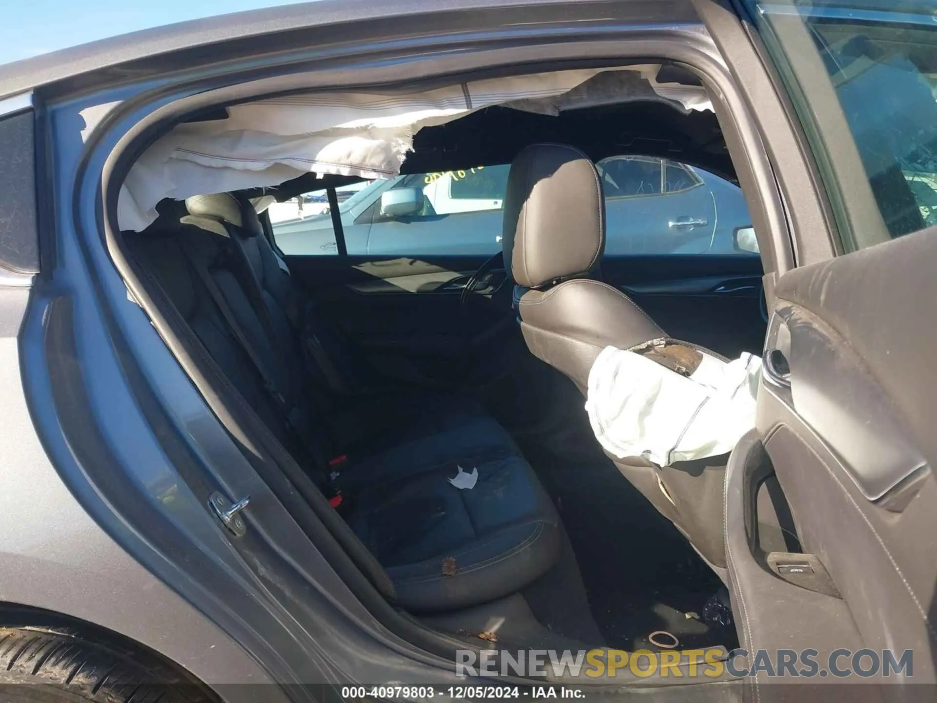8 Photograph of a damaged car 1G6DN5RK9N0119521 CADILLAC CT5 2022