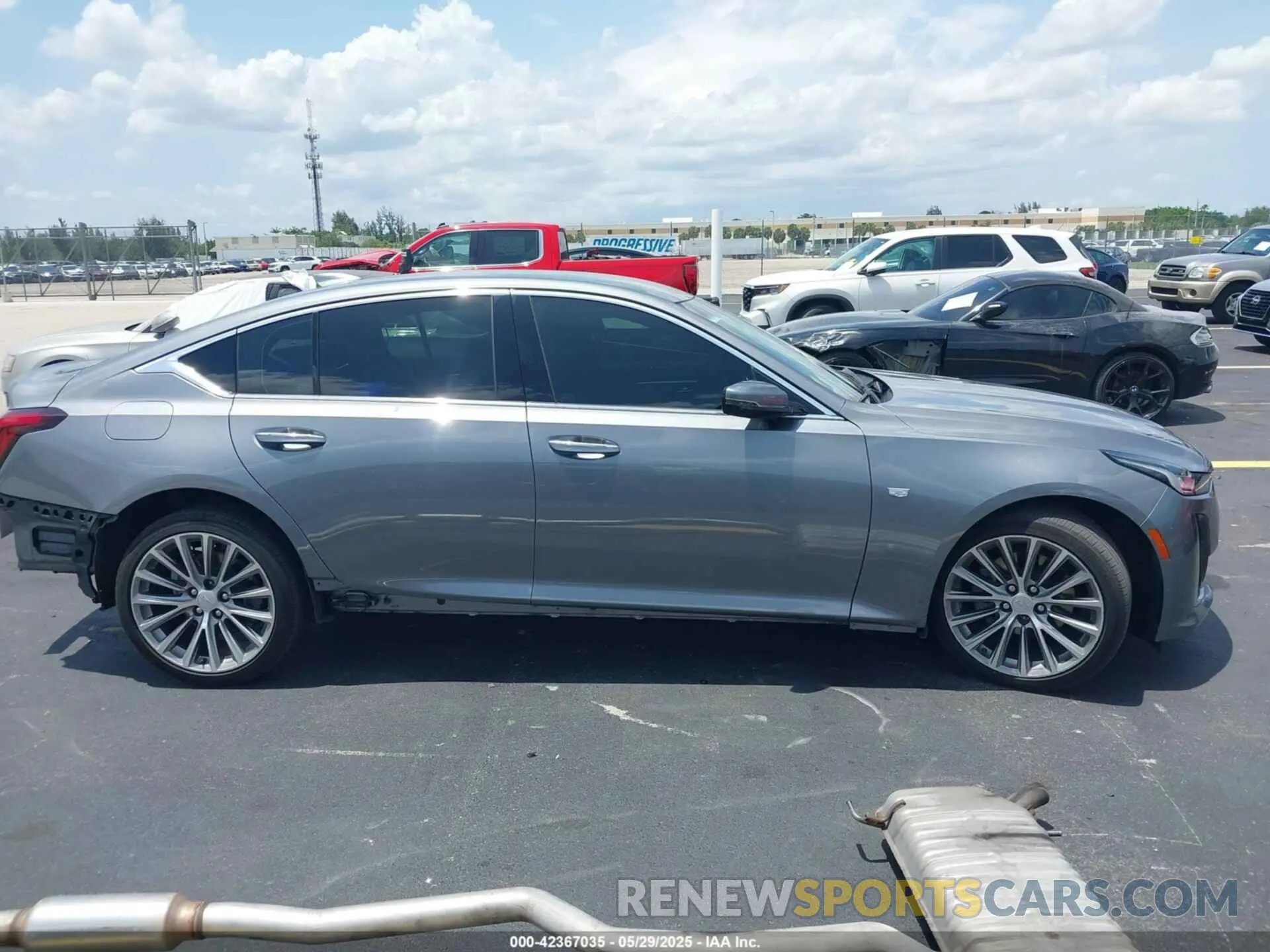 14 Photograph of a damaged car 1G6DN5RK9N0126405 CADILLAC CT5 2022