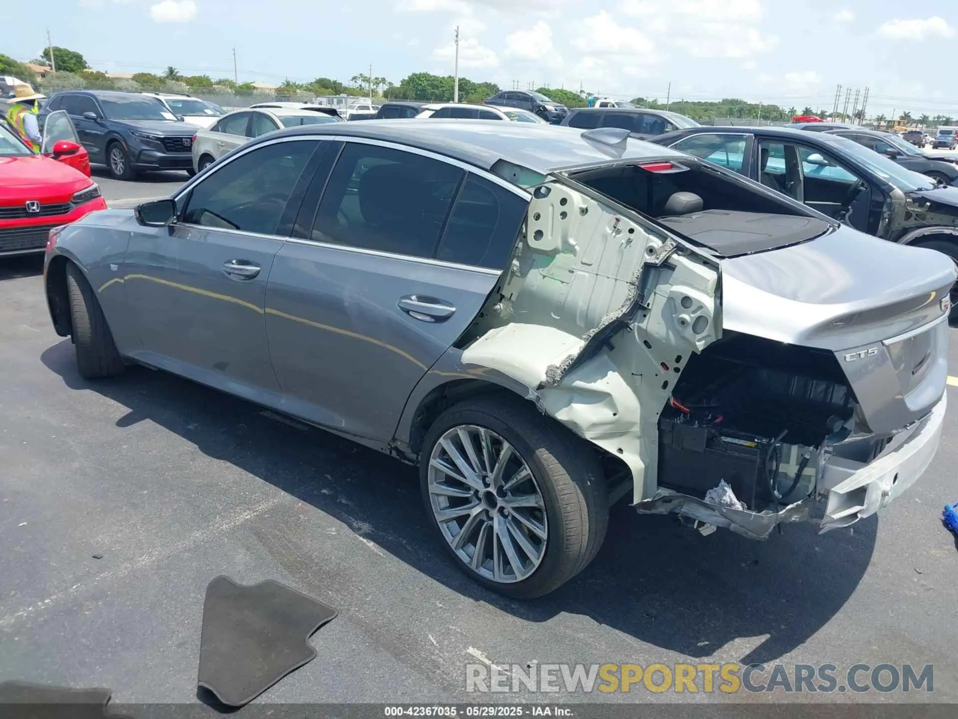 3 Photograph of a damaged car 1G6DN5RK9N0126405 CADILLAC CT5 2022
