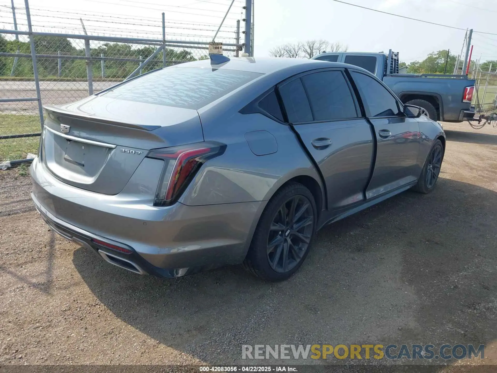 4 Фотография поврежденного автомобиля 1G6DP5RKXN0115097 CADILLAC CT5 2022