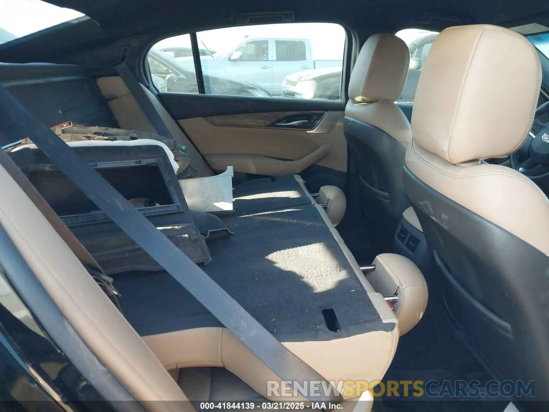 8 Photograph of a damaged car 1G6DN5RKXP0107056 CADILLAC CT5 2023