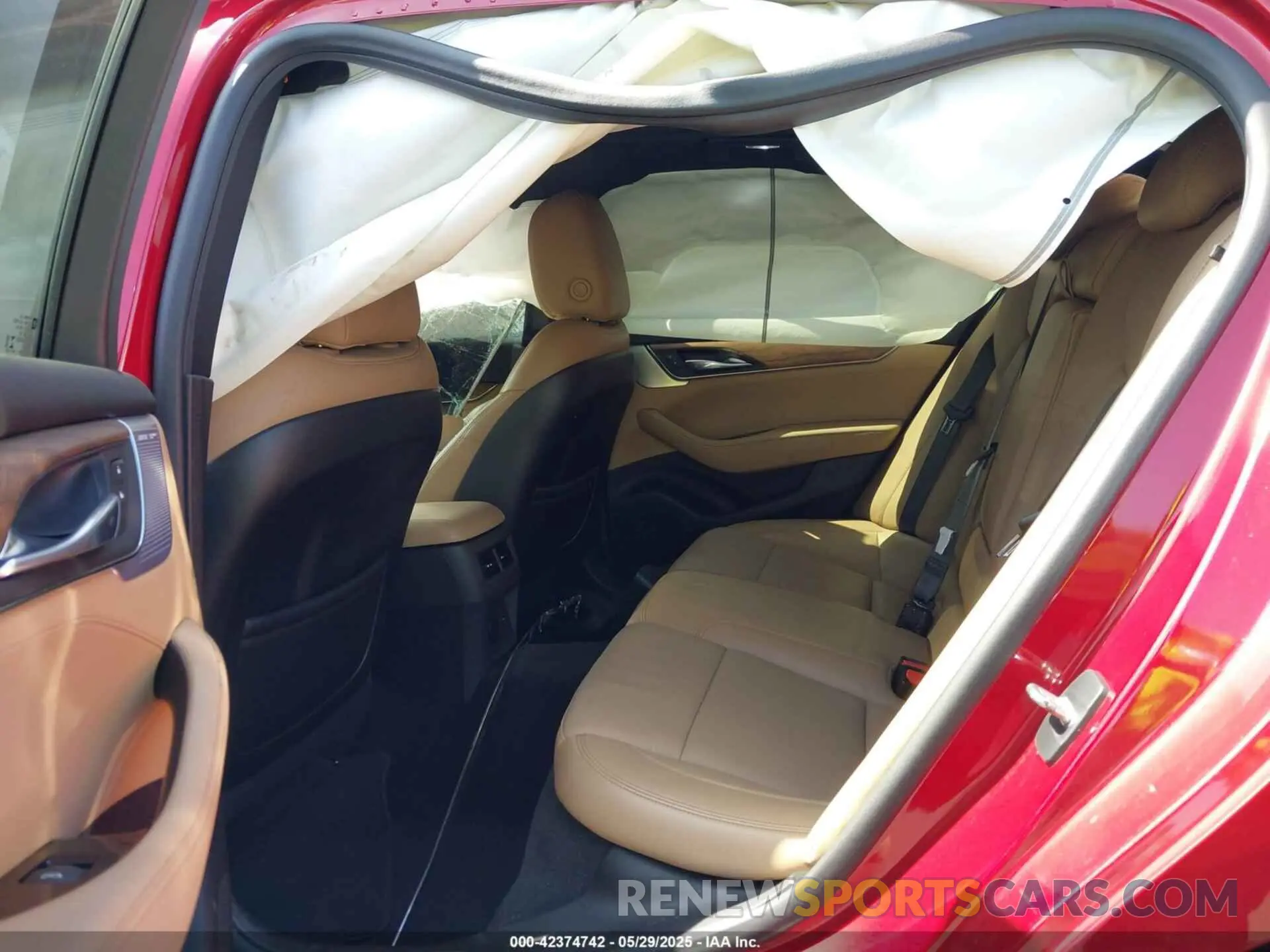 5 Photograph of a damaged car 1G6DN5RW1P0121379 CADILLAC CT5 2023