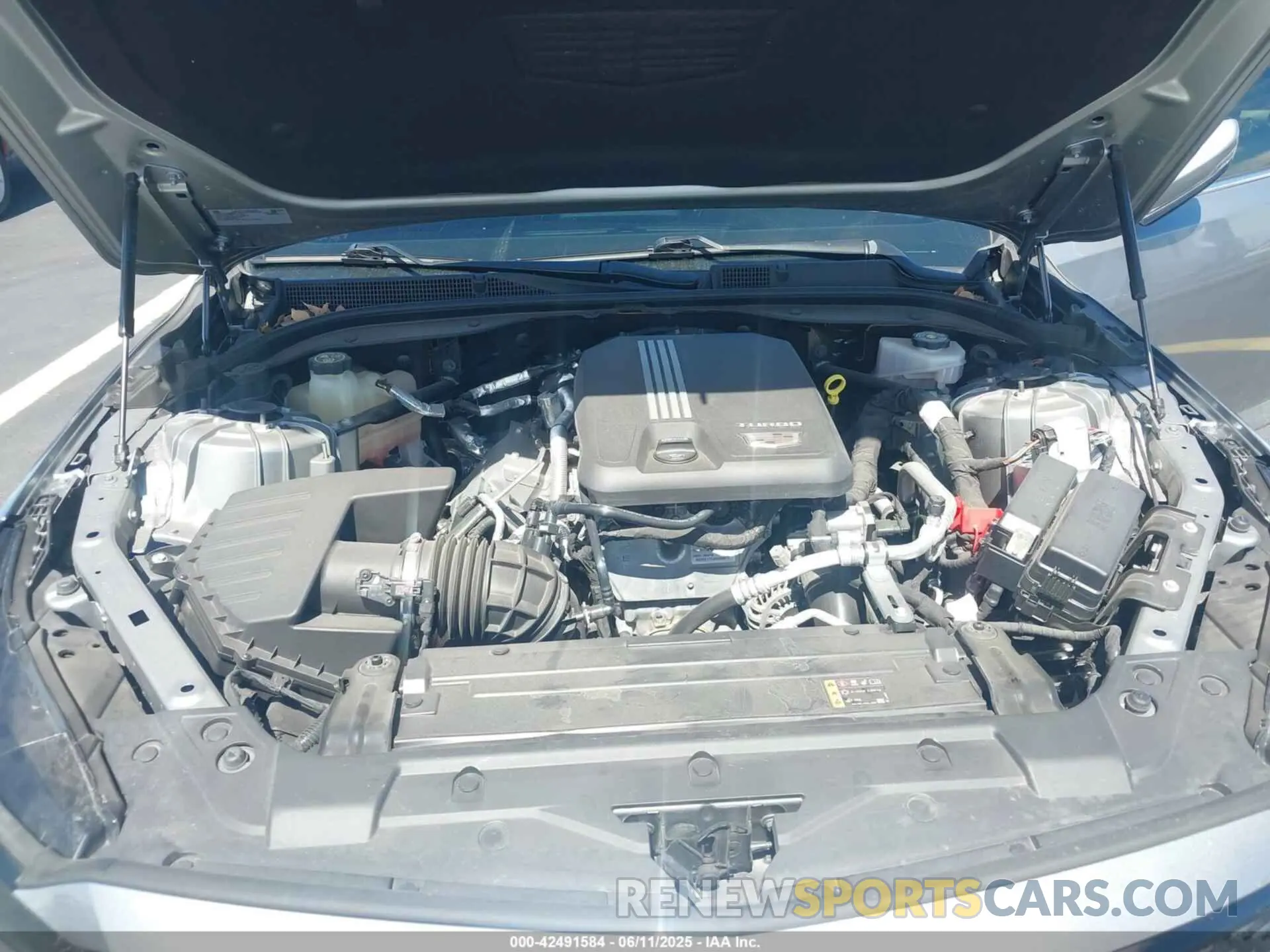10 Photograph of a damaged car 1G6DW5RK3P0106764 CADILLAC CT5 2023