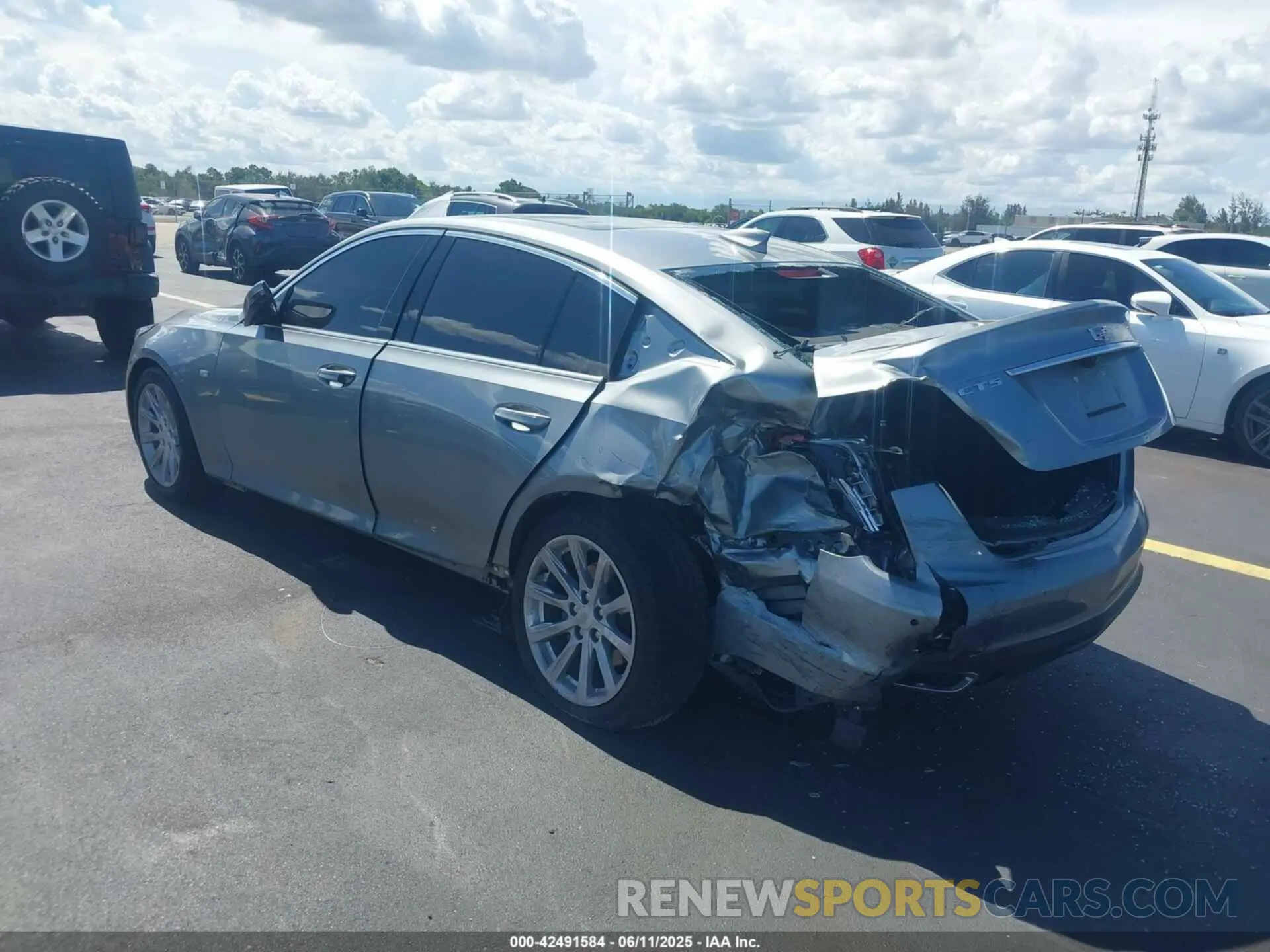 3 Photograph of a damaged car 1G6DW5RK3P0106764 CADILLAC CT5 2023
