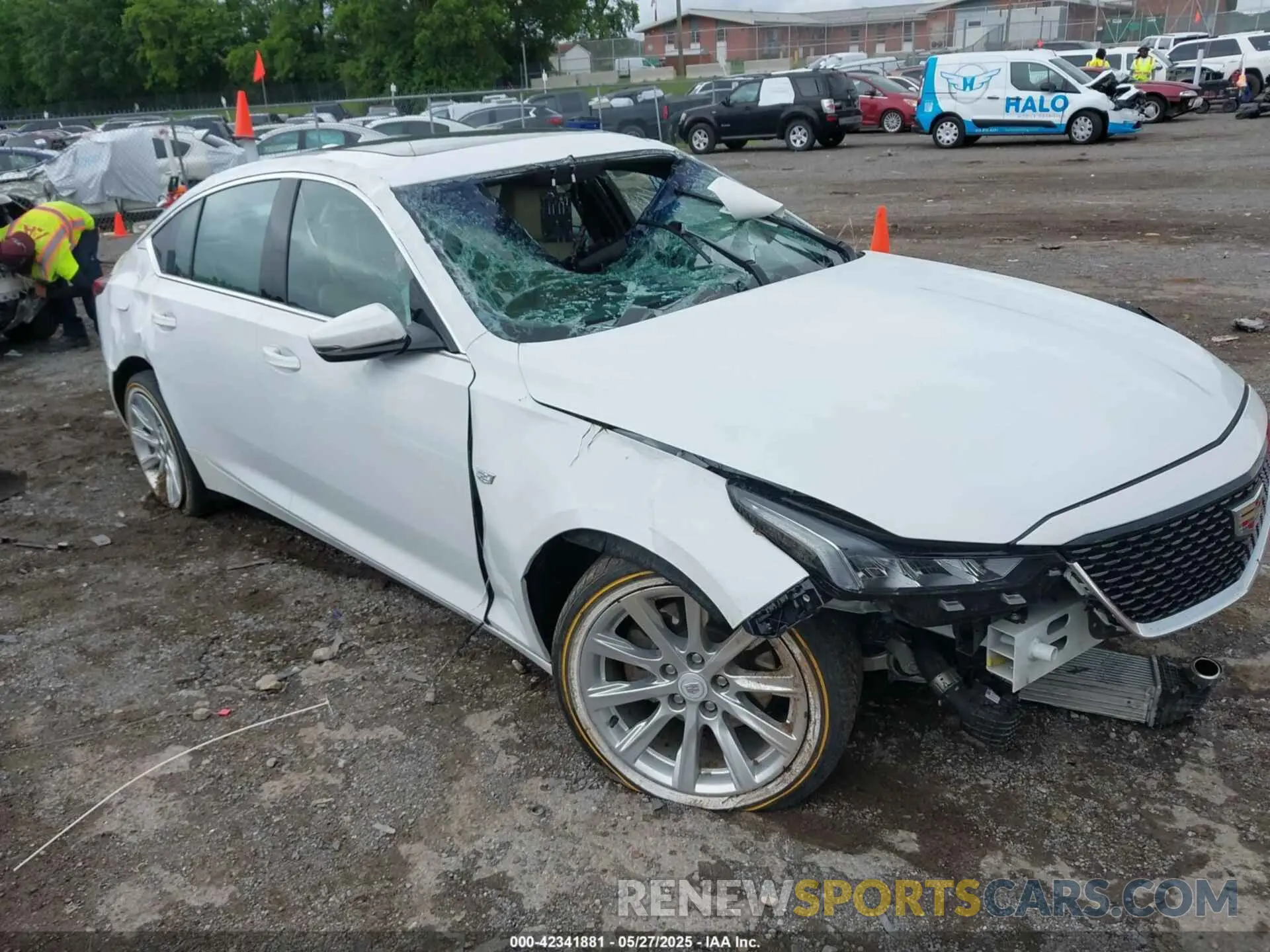 18 Photograph of a damaged car 1G6DW5RK4P0102870 CADILLAC CT5 2023