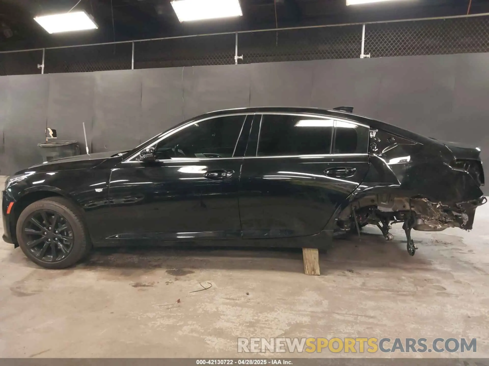 15 Photograph of a damaged car 1G6DX5RK7P0135813 CADILLAC CT5 2023
