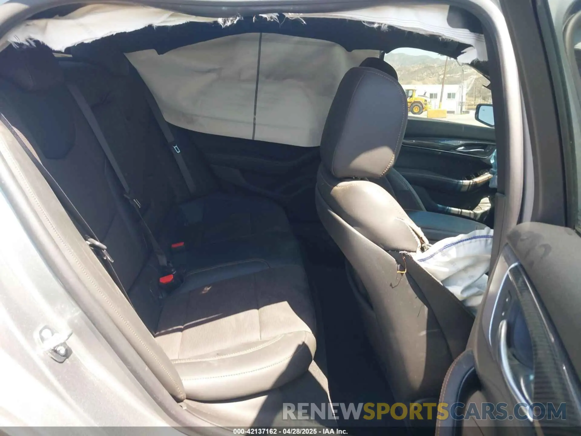 8 Photograph of a damaged car 1G6DP5RK6R0125499 CADILLAC CT5 2024