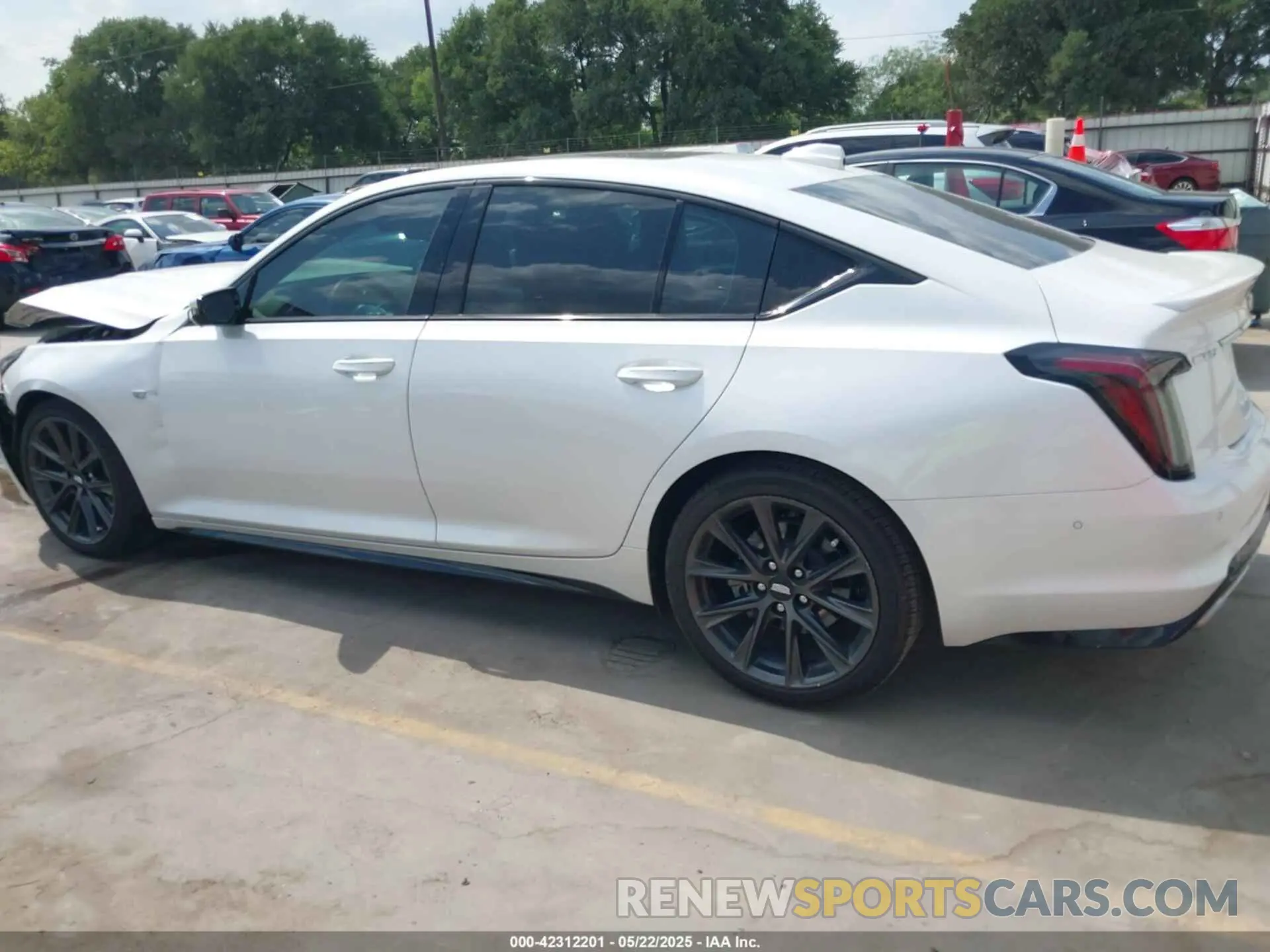 14 Фотография поврежденного автомобиля 1G6DP5RKXR0119799 CADILLAC CT5 2024