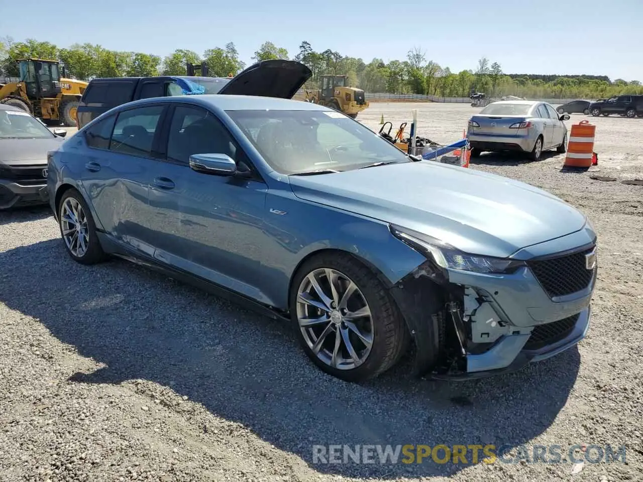 4 Фотография поврежденного автомобиля 1G6DR5RW0R0117184 CADILLAC CT5 2024