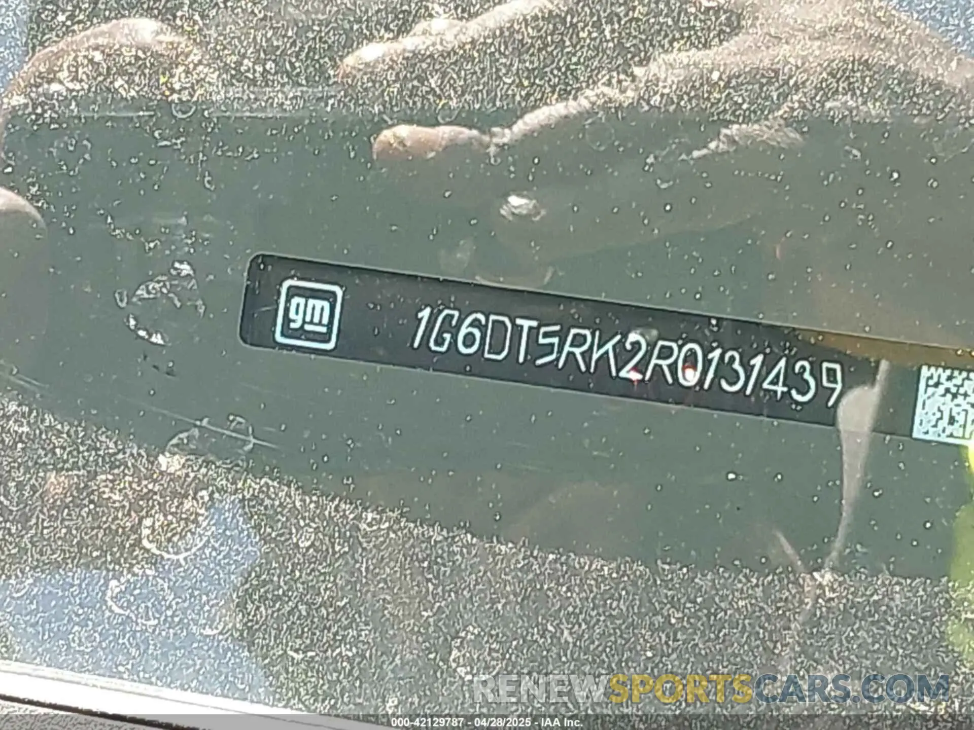 17 Photograph of a damaged car 1G6DT5RK2R0131439 CADILLAC CT5 2024
