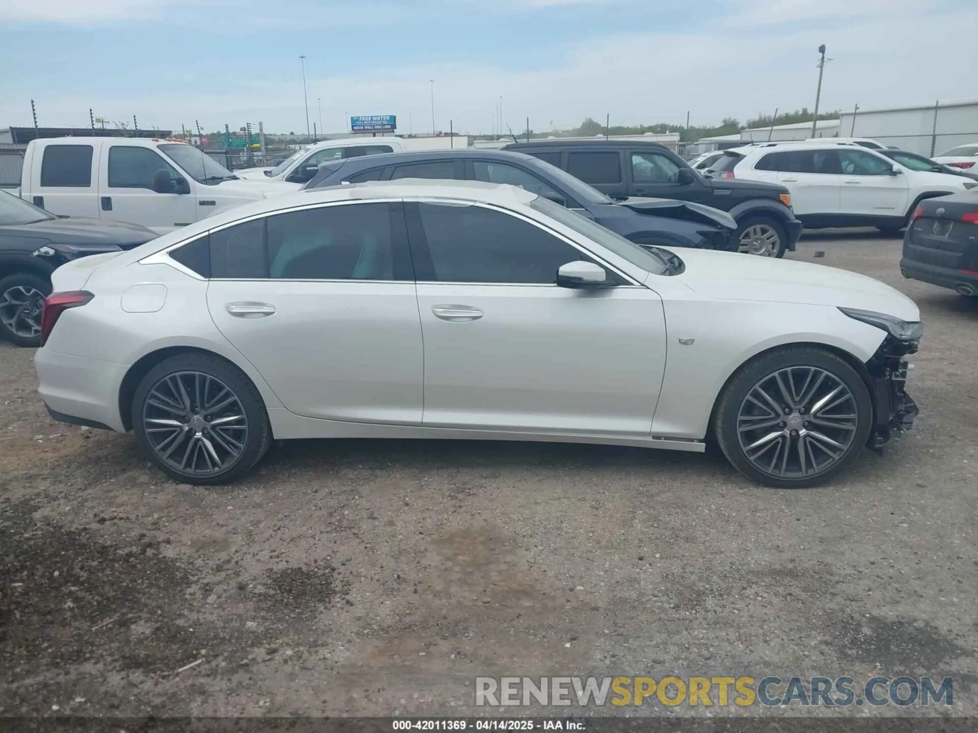 14 Фотография поврежденного автомобиля 1G6DT5RW3R0129279 CADILLAC CT5 2024