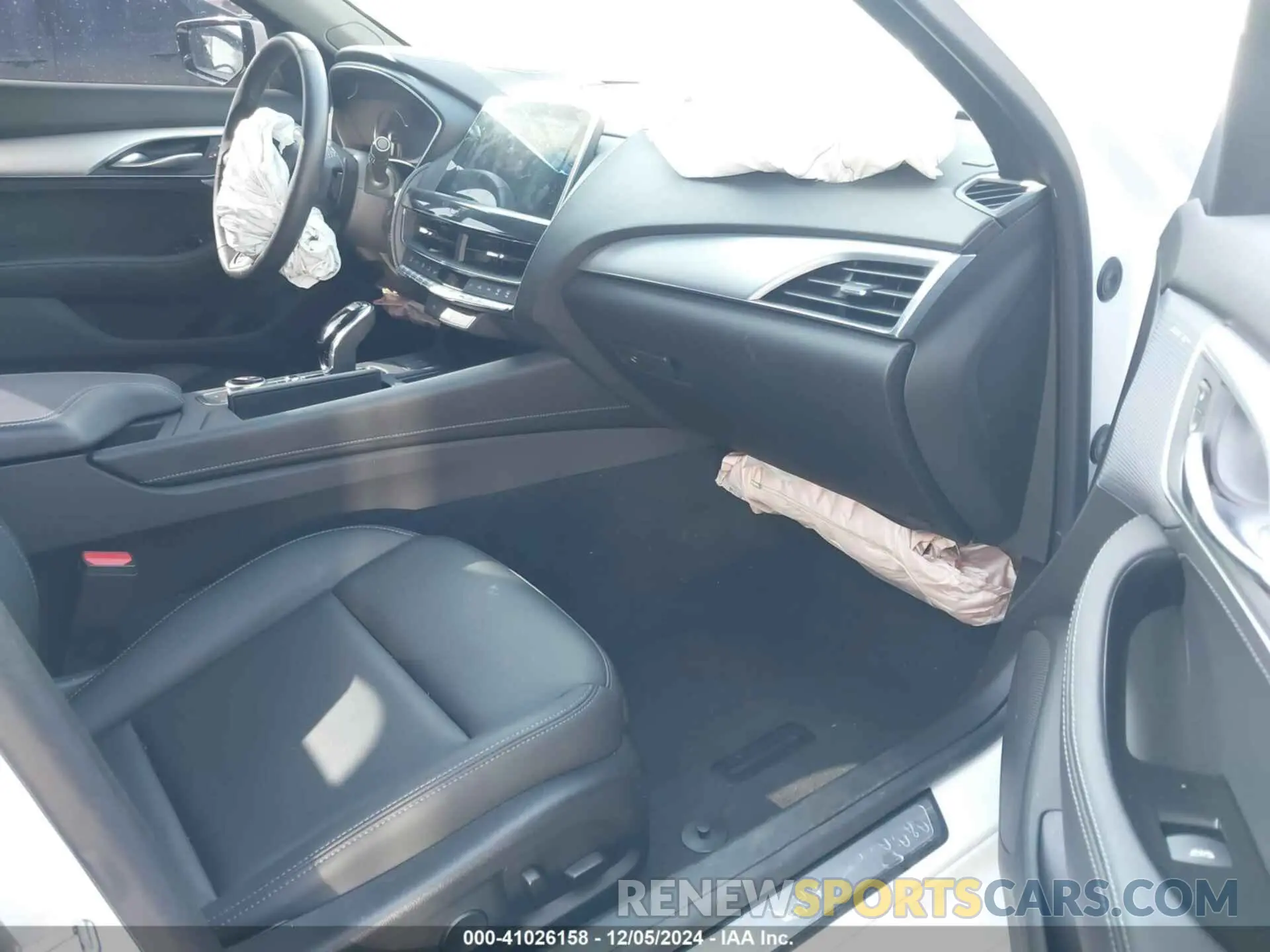5 Photograph of a damaged car 1G6DW5RK0R0123752 CADILLAC CT5 2024