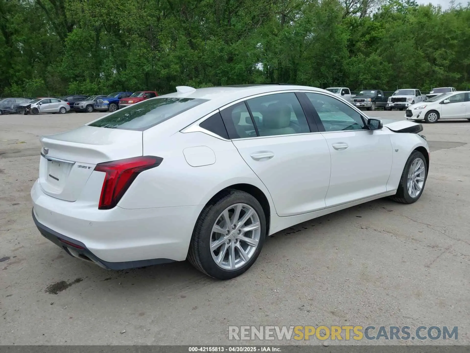 4 Фотография поврежденного автомобиля 1G6DX5RK5R0103588 CADILLAC CT5 2024