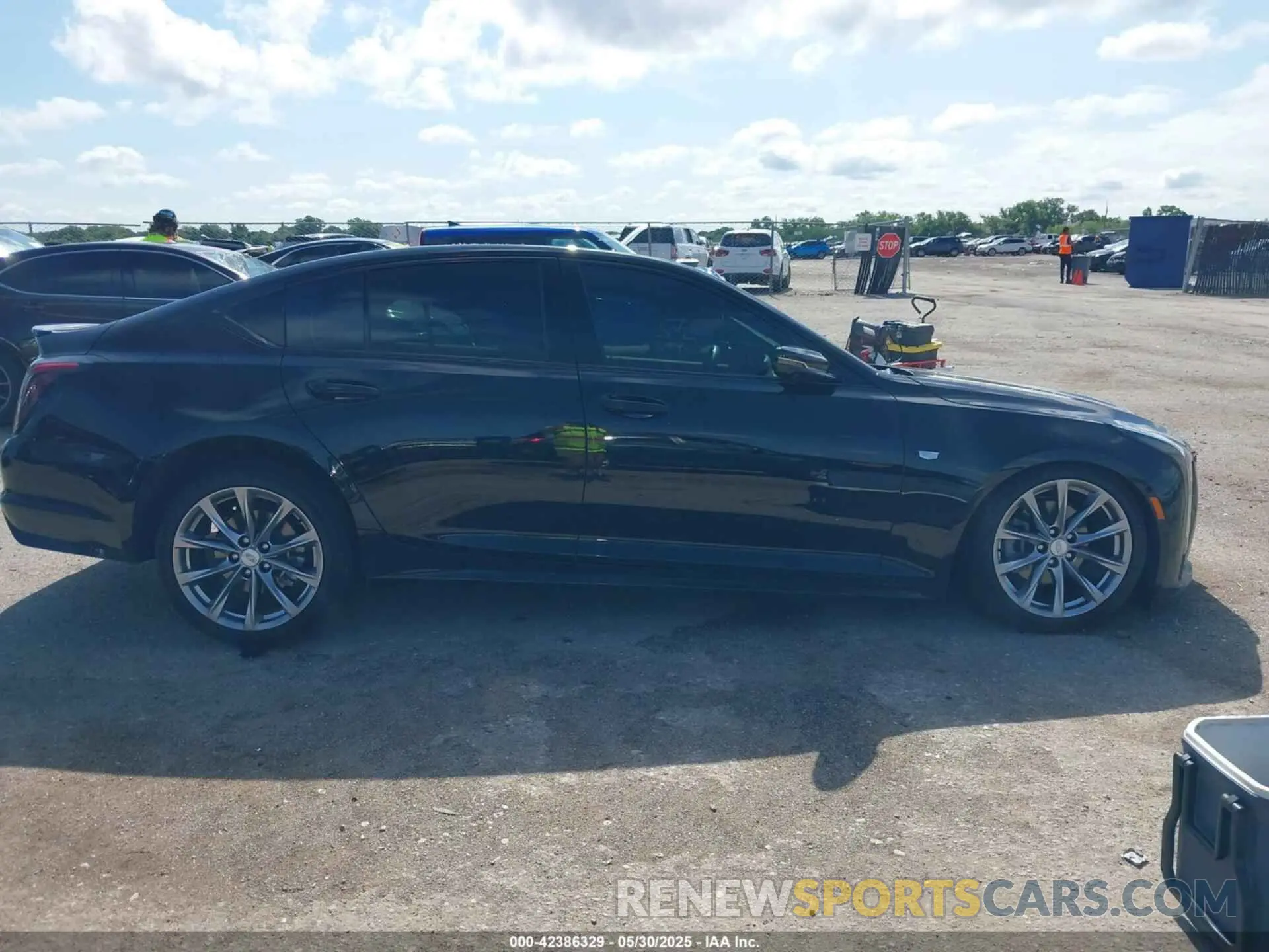 14 Фотография поврежденного автомобиля 1G6DP5RK3S0100470 CADILLAC CT5 2025