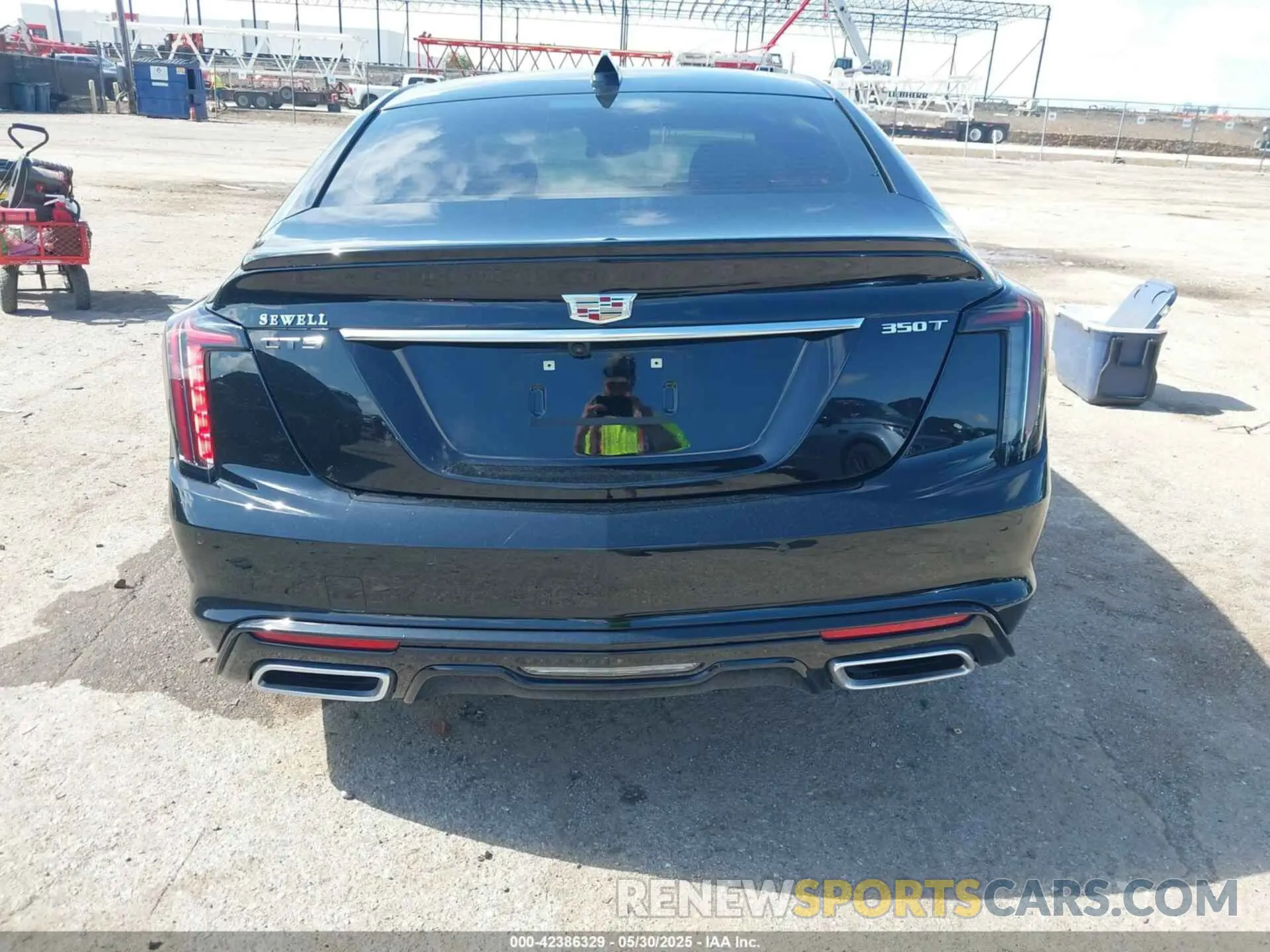 17 Фотография поврежденного автомобиля 1G6DP5RK3S0100470 CADILLAC CT5 2025