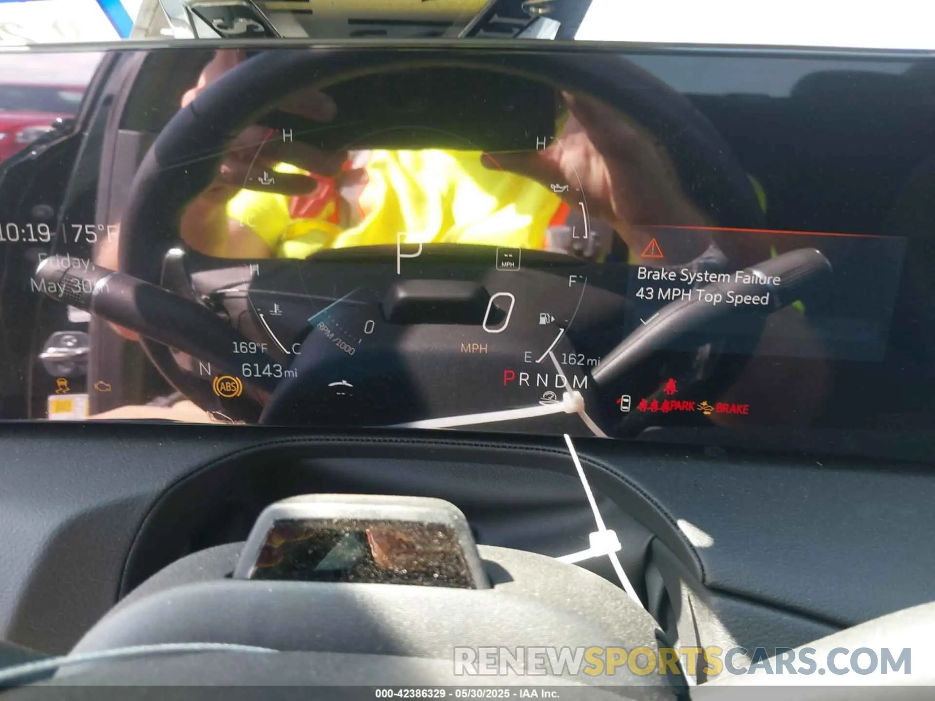 7 Фотография поврежденного автомобиля 1G6DP5RK3S0100470 CADILLAC CT5 2025