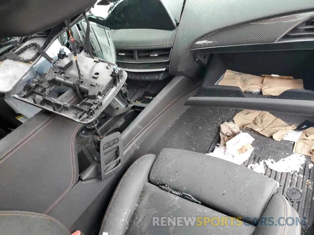 8 Photograph of a damaged car 1G6DP5RK6S0115710 CADILLAC CT5 2025