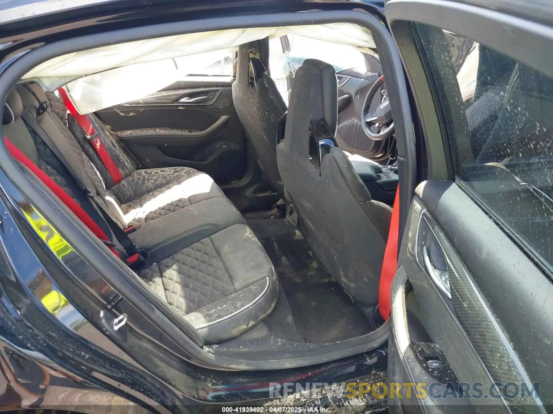 8 Фотография поврежденного автомобиля 1G6DY5R69P0810643 CADILLAC CT5-V 2023
