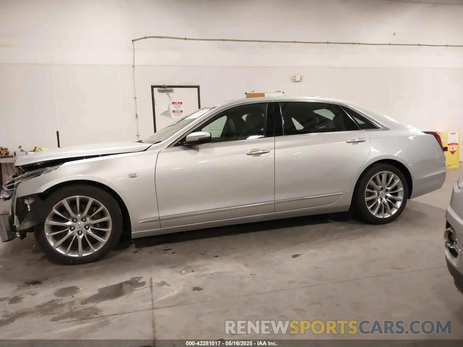15 Photograph of a damaged car 1G6KB5RS1LU106042 CADILLAC CT6 2020