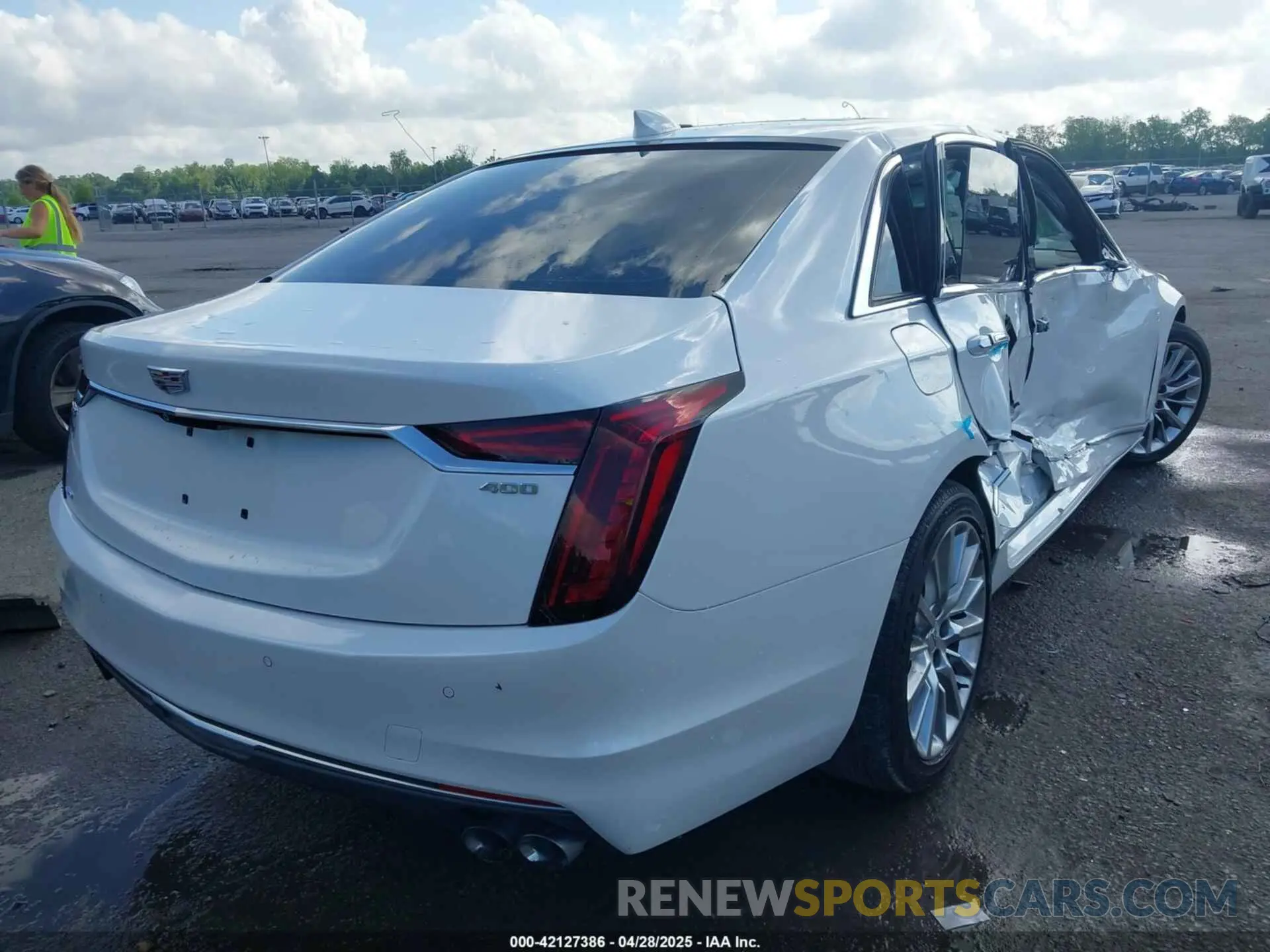 4 Фотография поврежденного автомобиля 1G6KB5RS3LU105555 CADILLAC CT6 2020