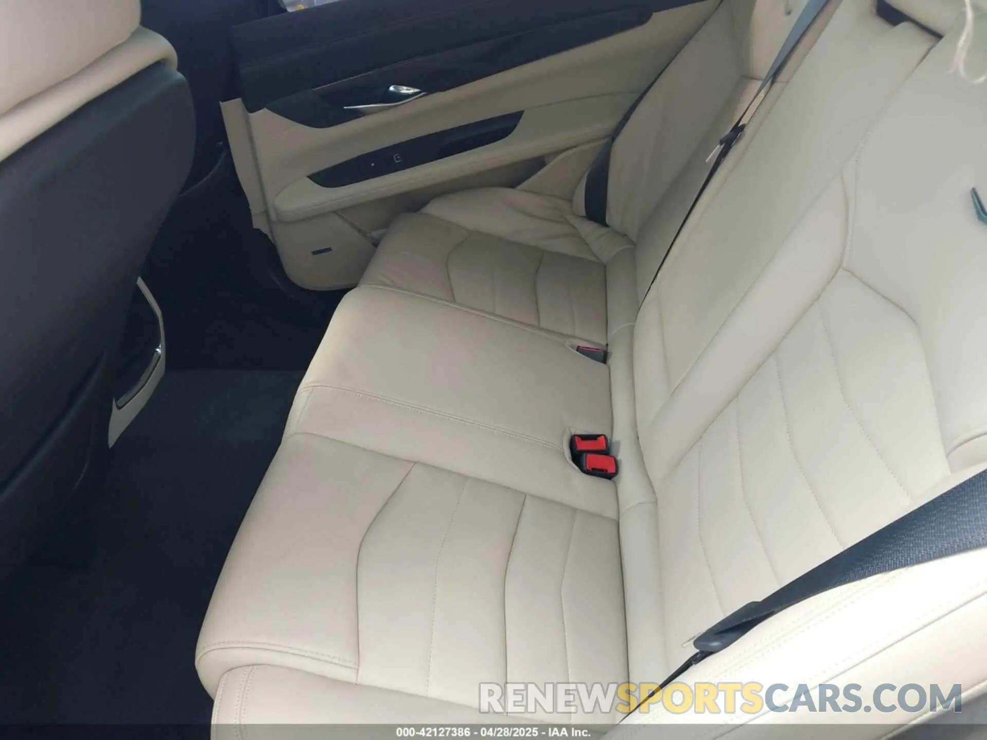 8 Фотография поврежденного автомобиля 1G6KB5RS3LU105555 CADILLAC CT6 2020