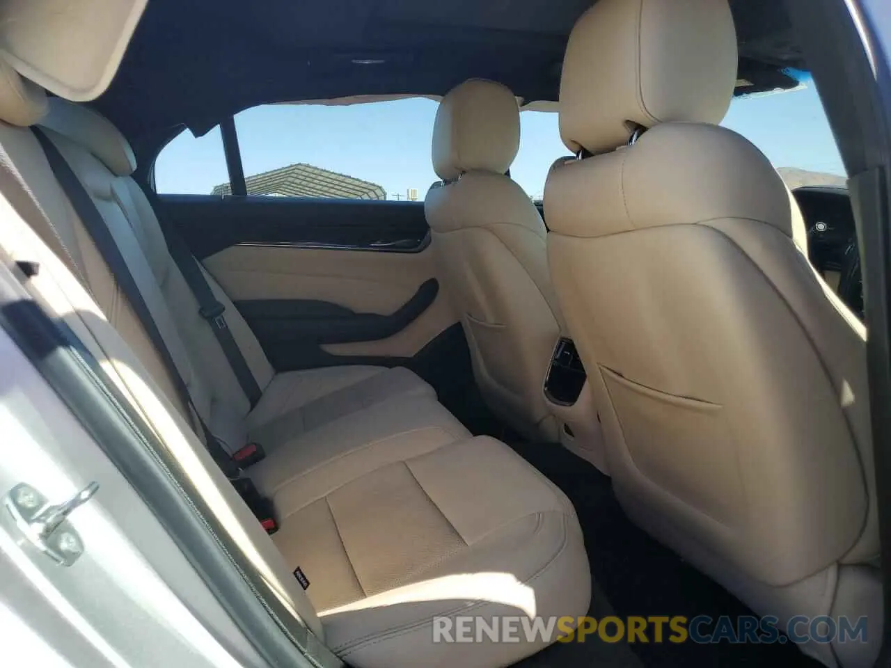 10 Photograph of a damaged car 1G6AR5SS2K0100550 CADILLAC CTS 2019