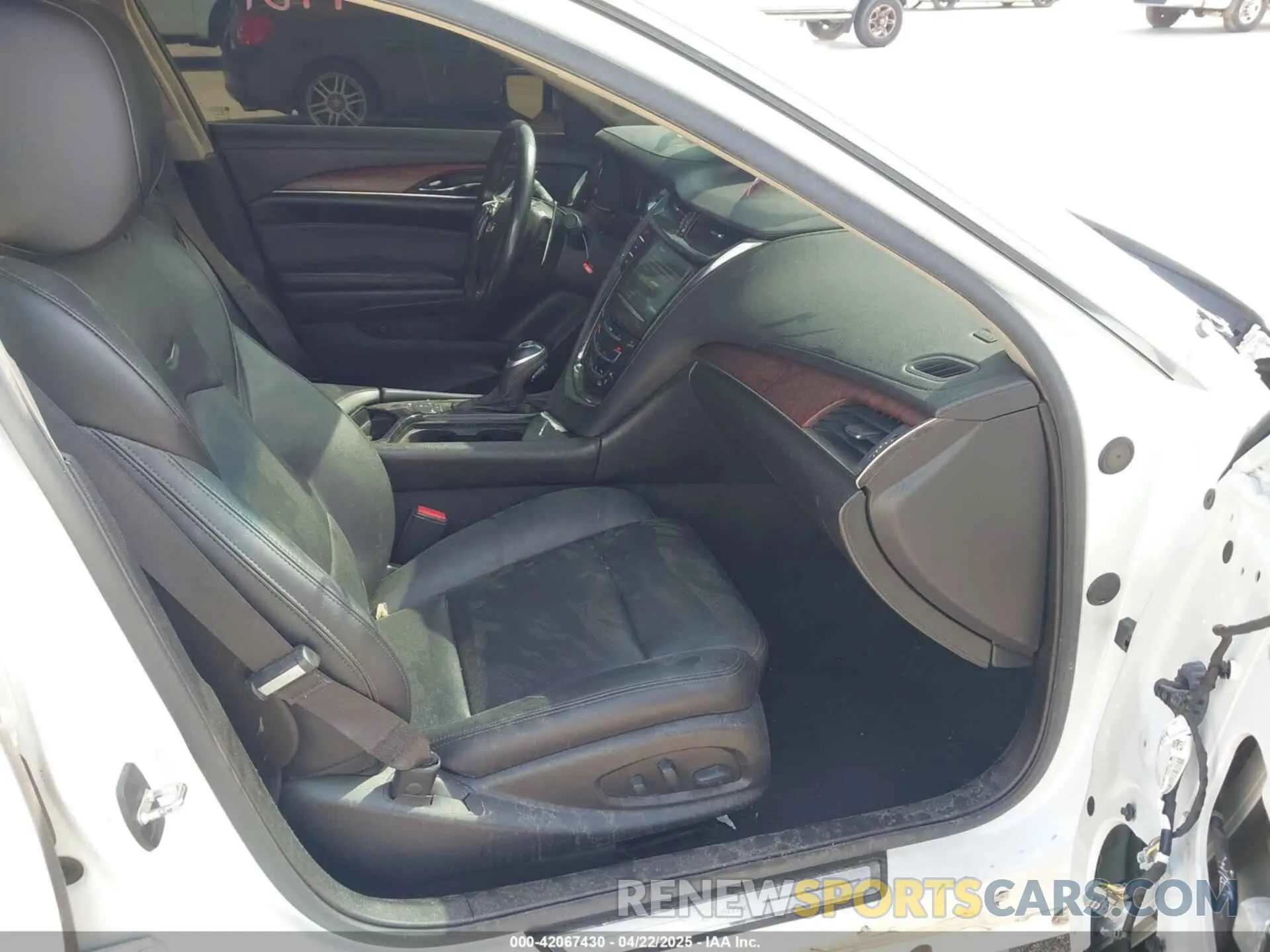 5 Фотография поврежденного автомобиля 1G6AR5SS7K0100804 CADILLAC CTS 2019
