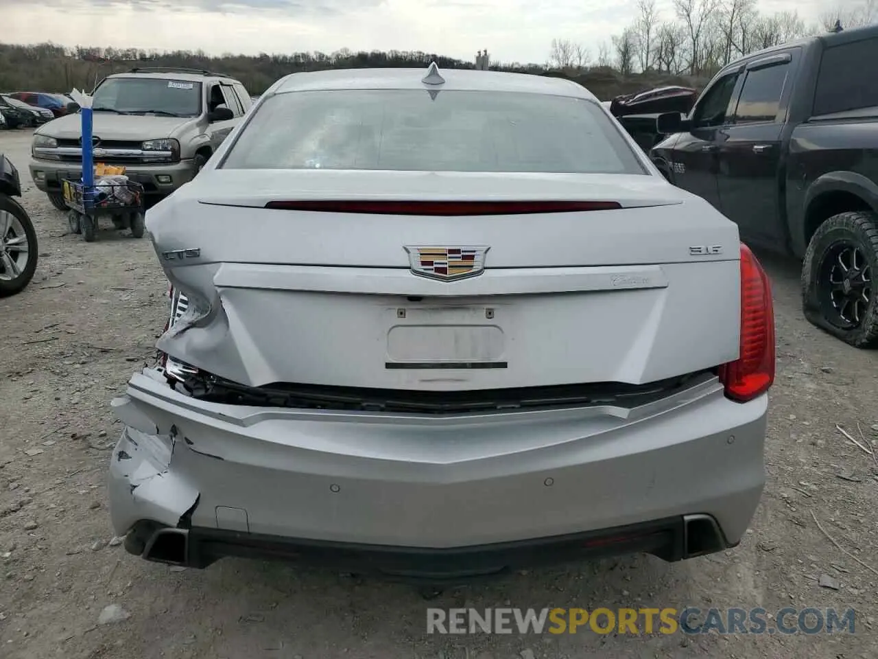 8 Photograph of a damaged car 1G6AR5SS7K0101290 CADILLAC CTS 2019