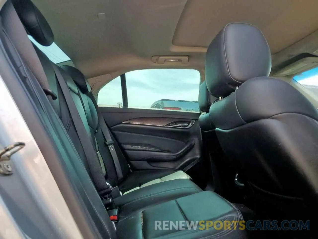10 Фотография поврежденного автомобиля 1G6AR5SSXK0111005 CADILLAC CTS 2019