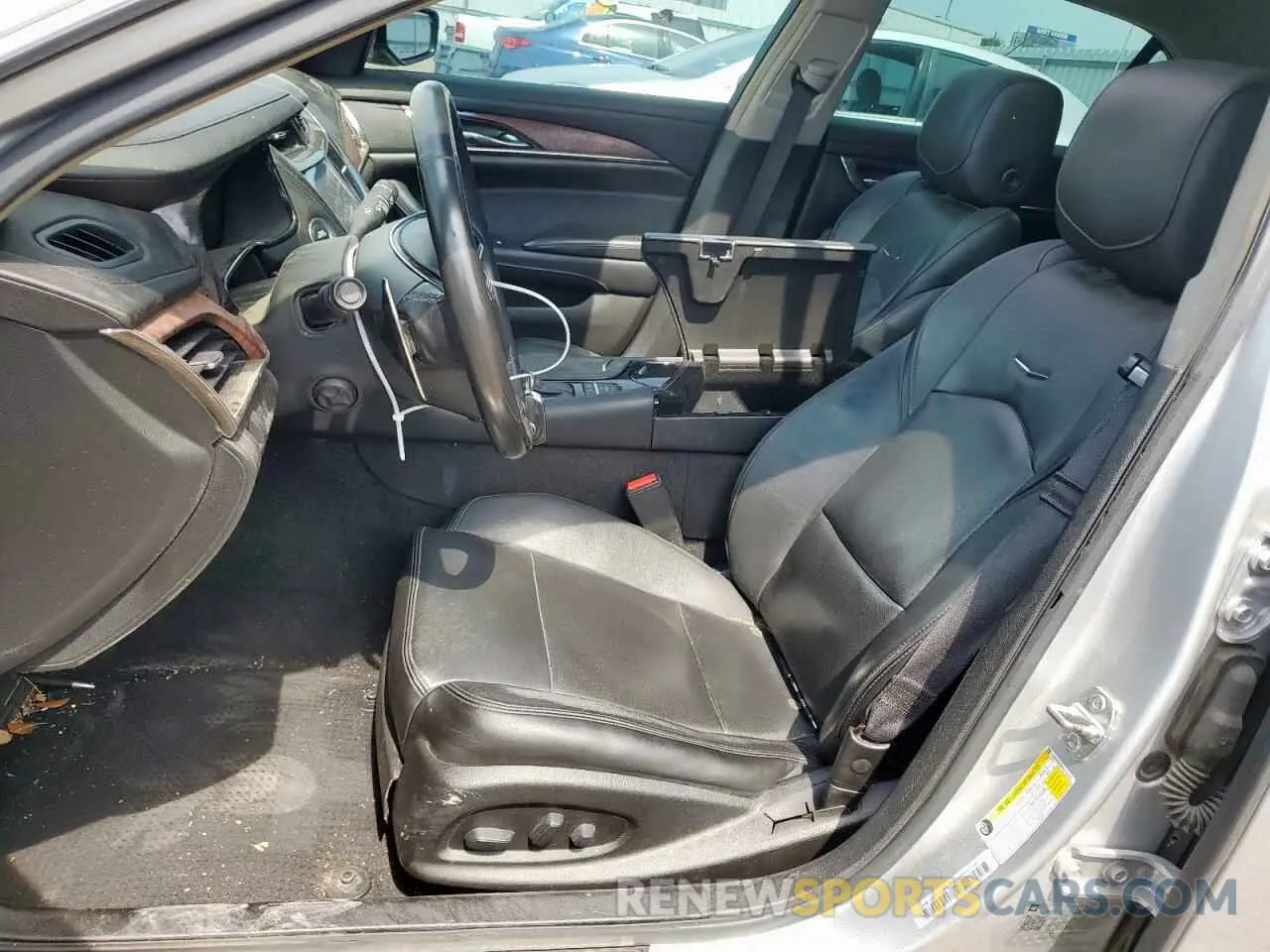 7 Фотография поврежденного автомобиля 1G6AR5SSXK0111005 CADILLAC CTS 2019