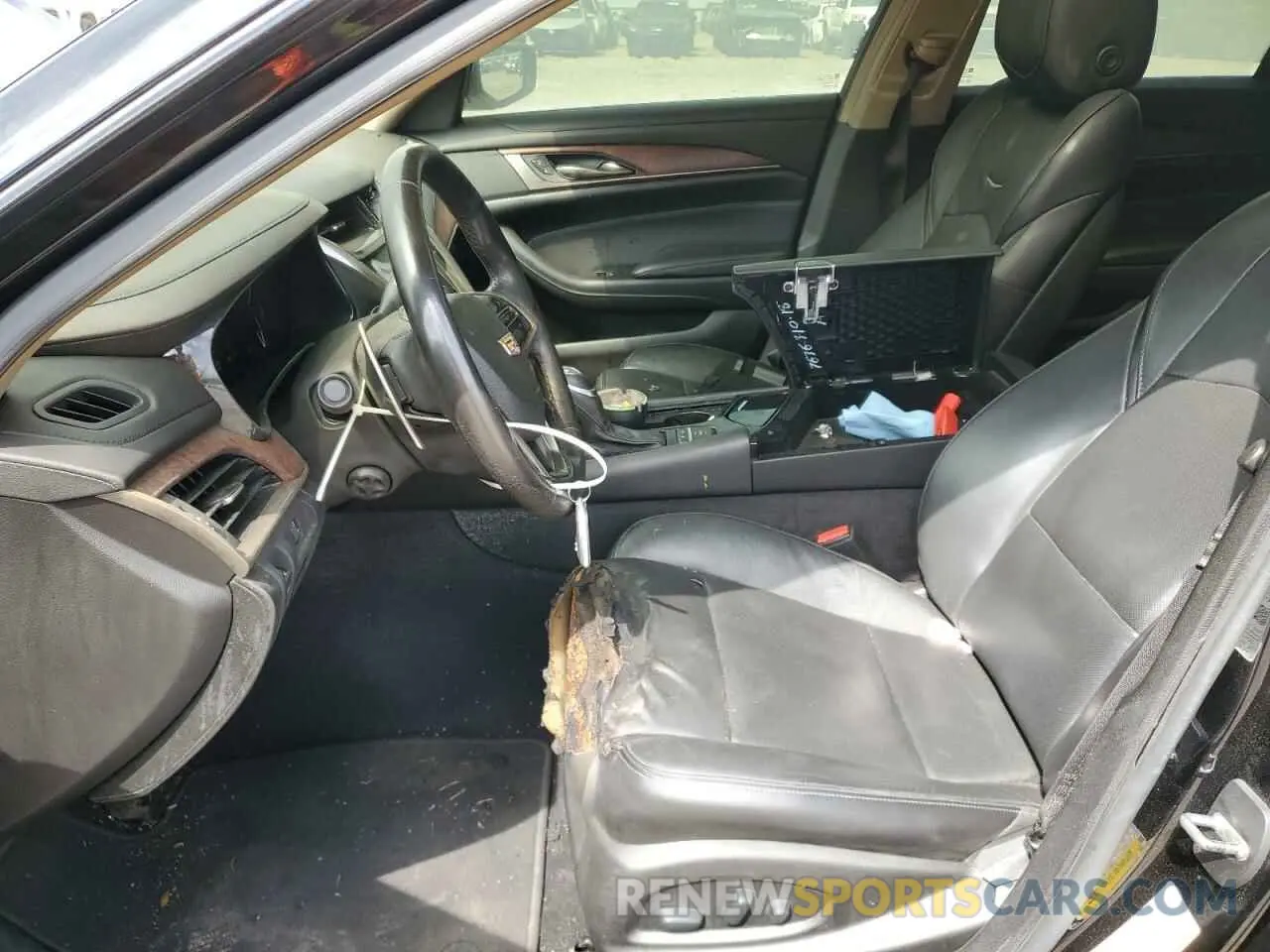 7 Фотография поврежденного автомобиля 1G6AR5SX9K0125005 CADILLAC CTS 2019