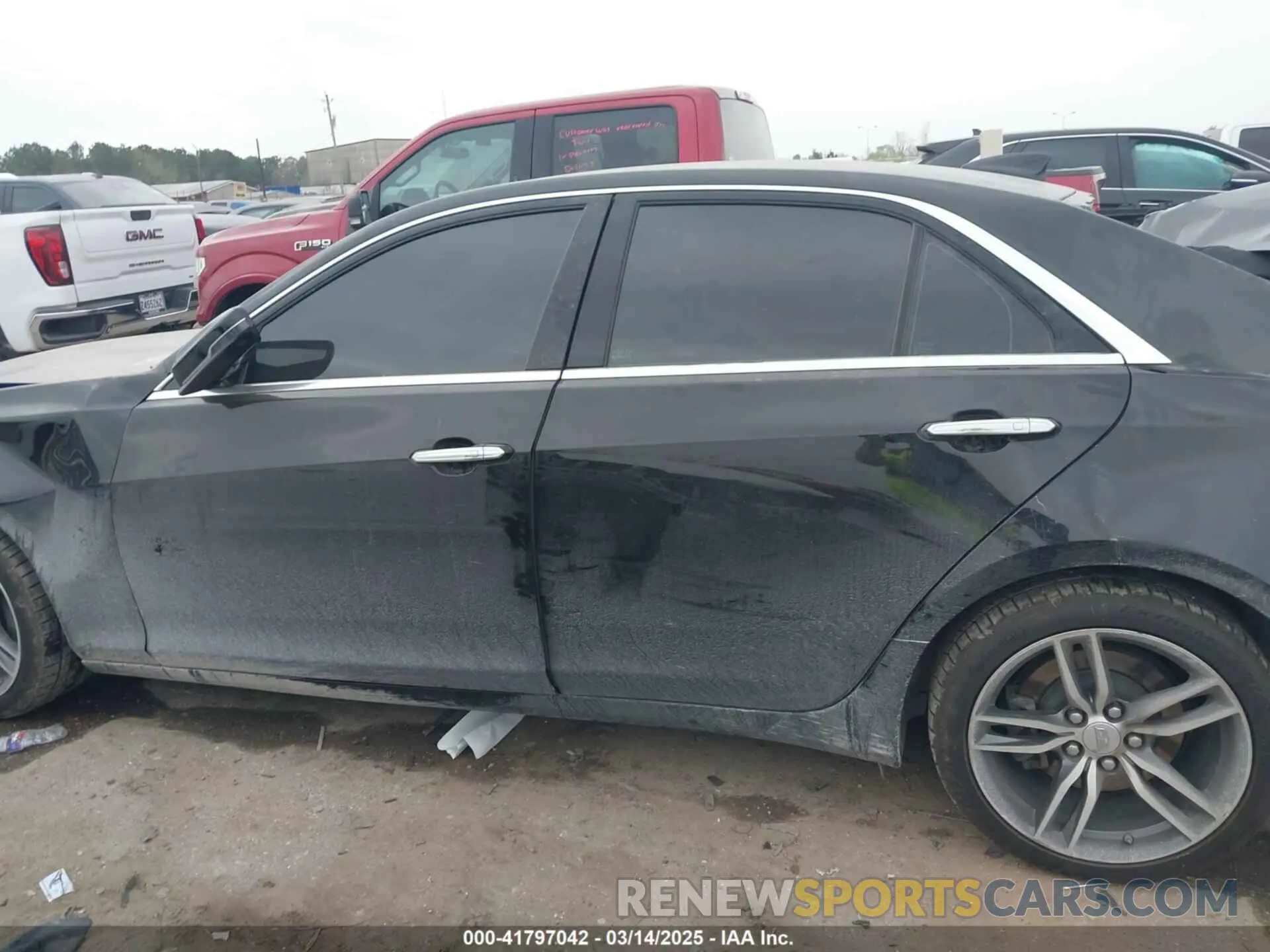 13 Photograph of a damaged car 1G6AU5S86K0137118 CADILLAC CTS 2019