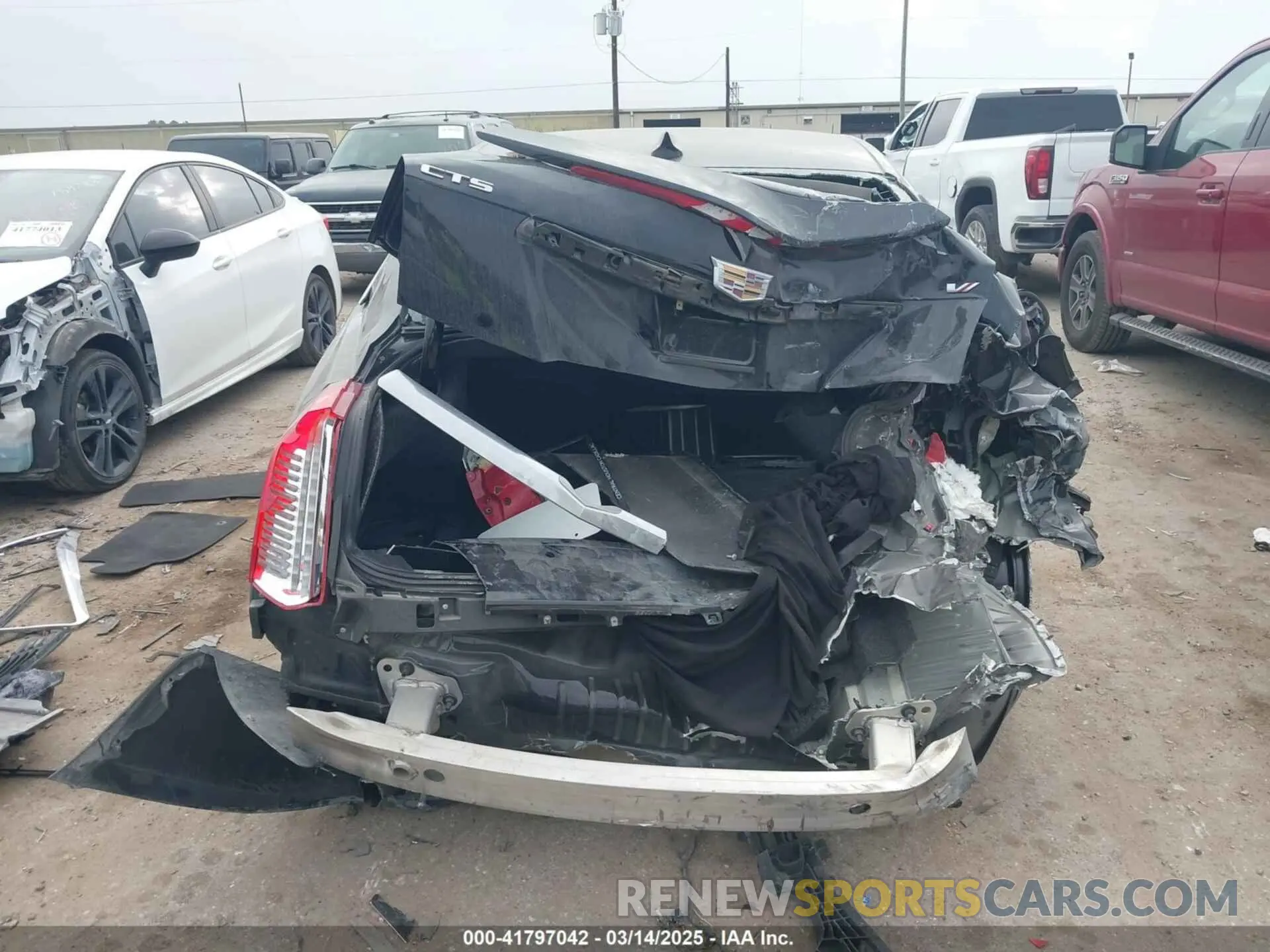 15 Photograph of a damaged car 1G6AU5S86K0137118 CADILLAC CTS 2019