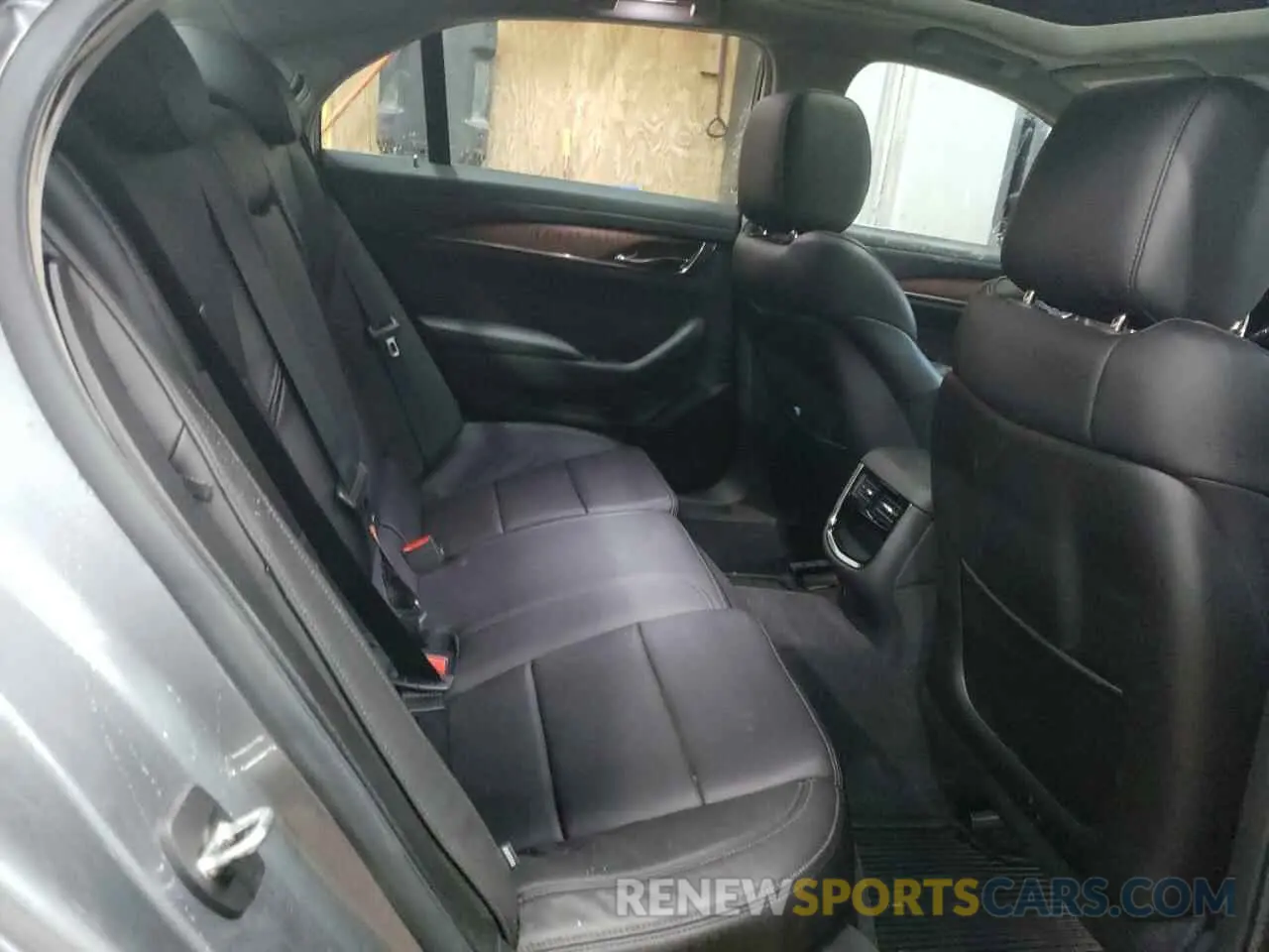 10 Photograph of a damaged car 1G6AX5SS5K0121561 CADILLAC CTS 2019